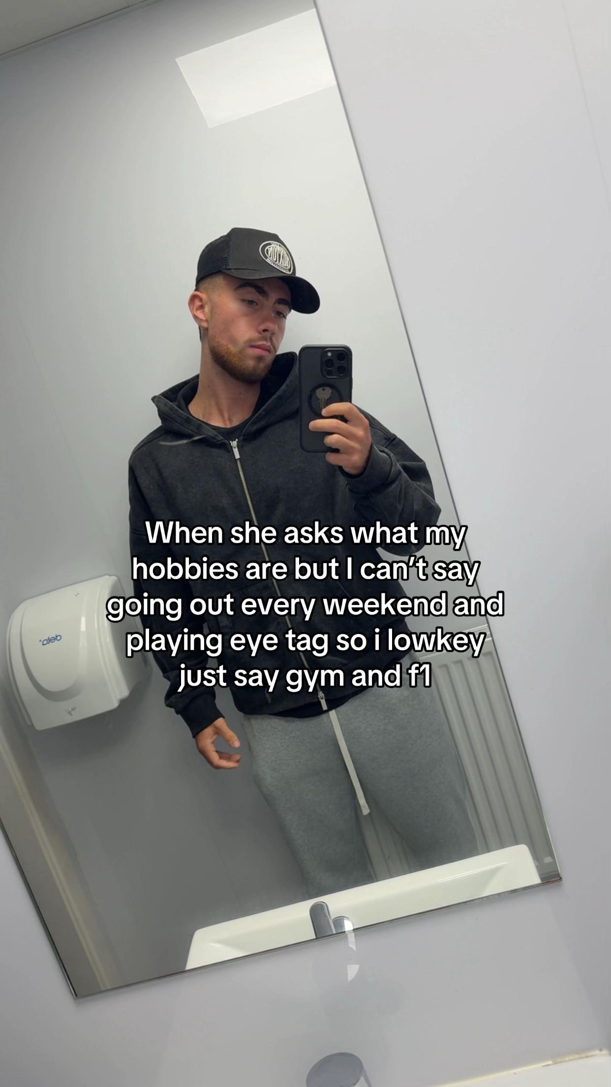 @scottrenfrew_