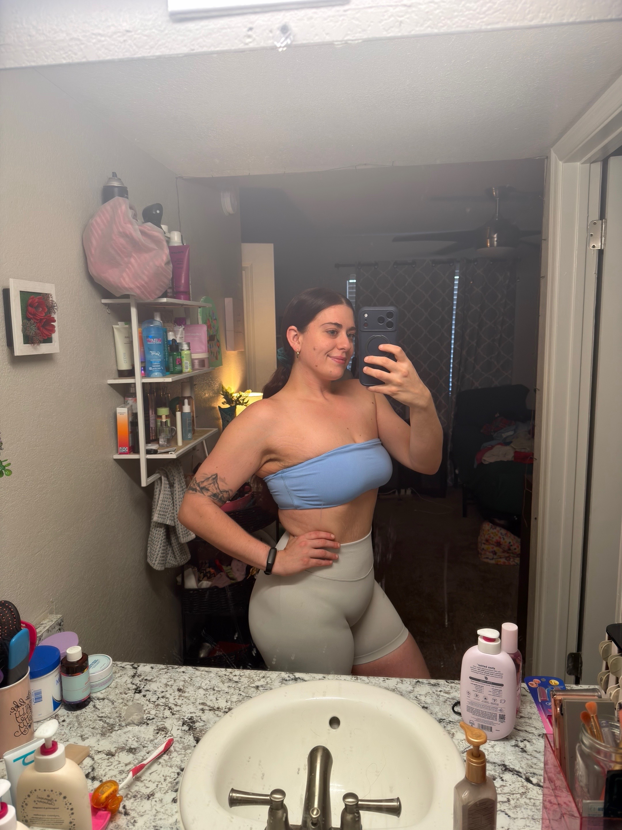 @Meganlifts.az