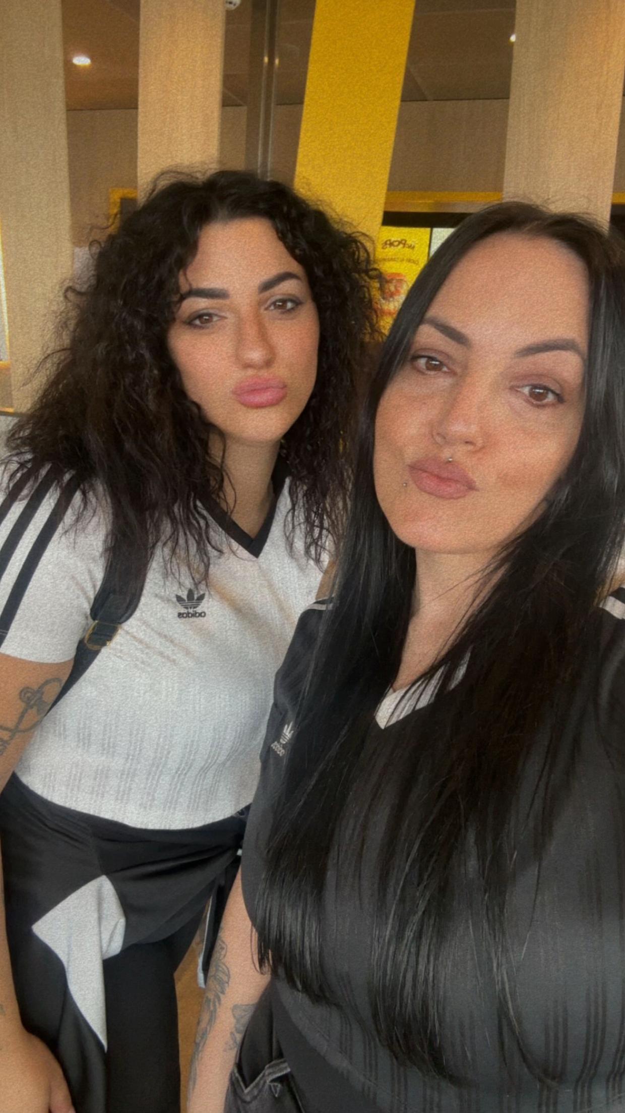 @De Luca  grazia &hearts;️🖤