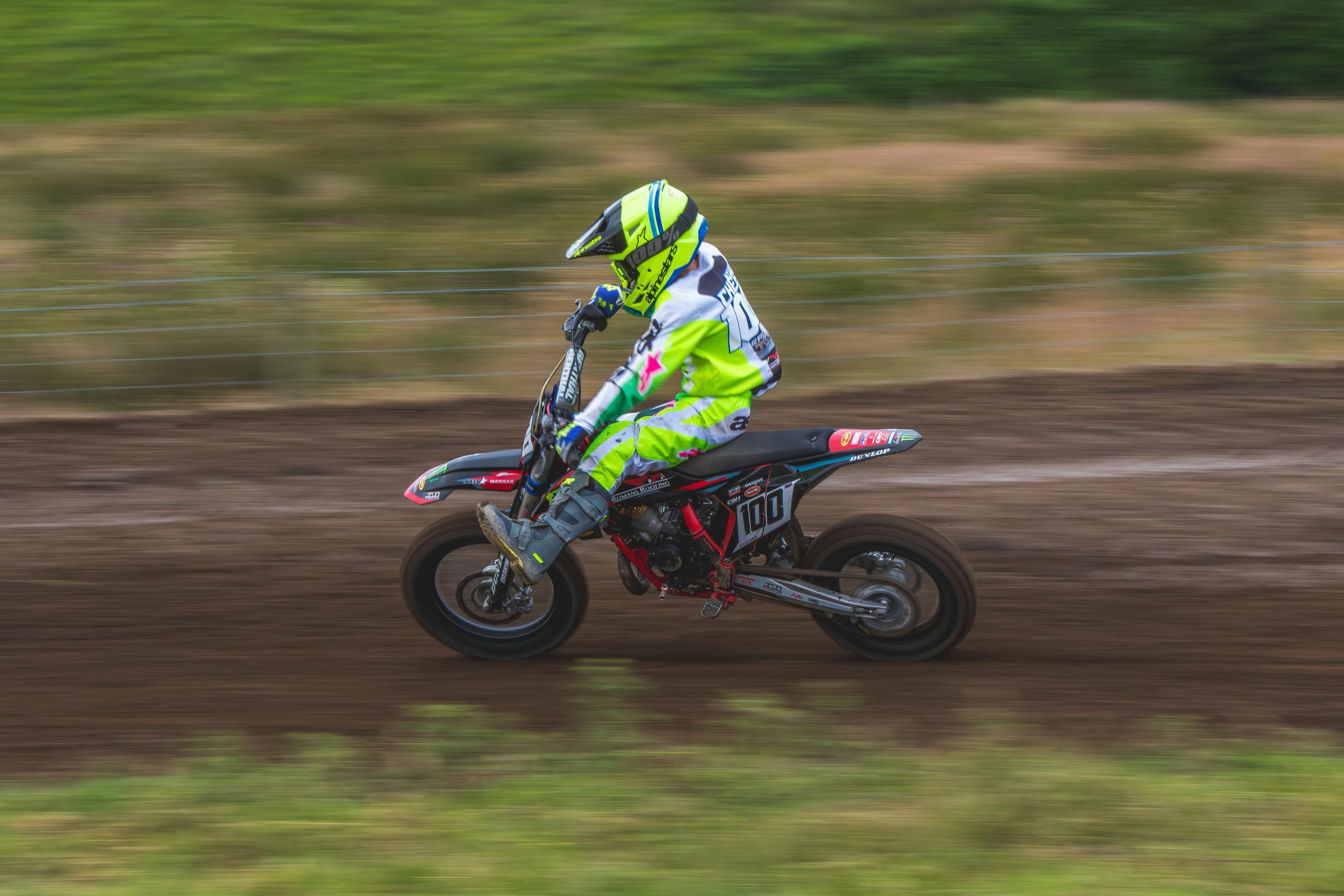 @mx_myles