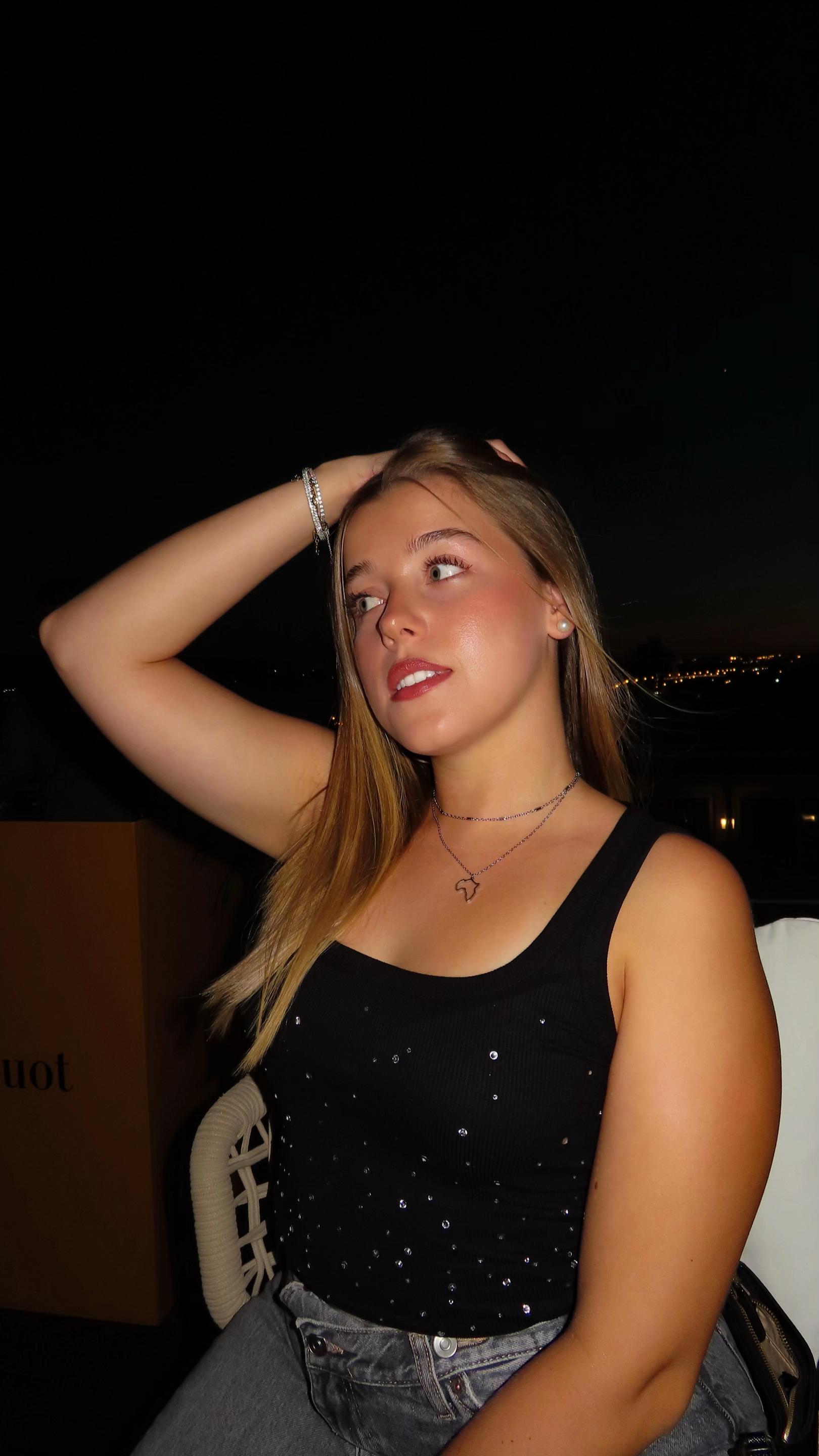 @crazycuca_
