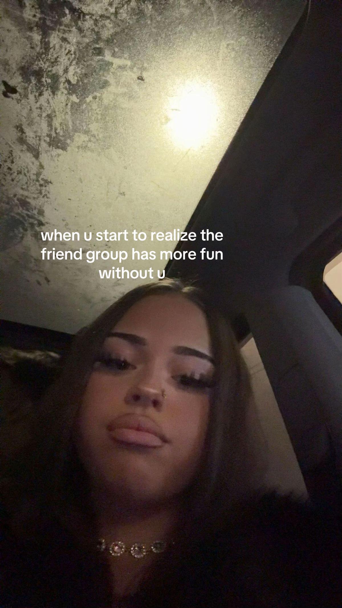 @🪰