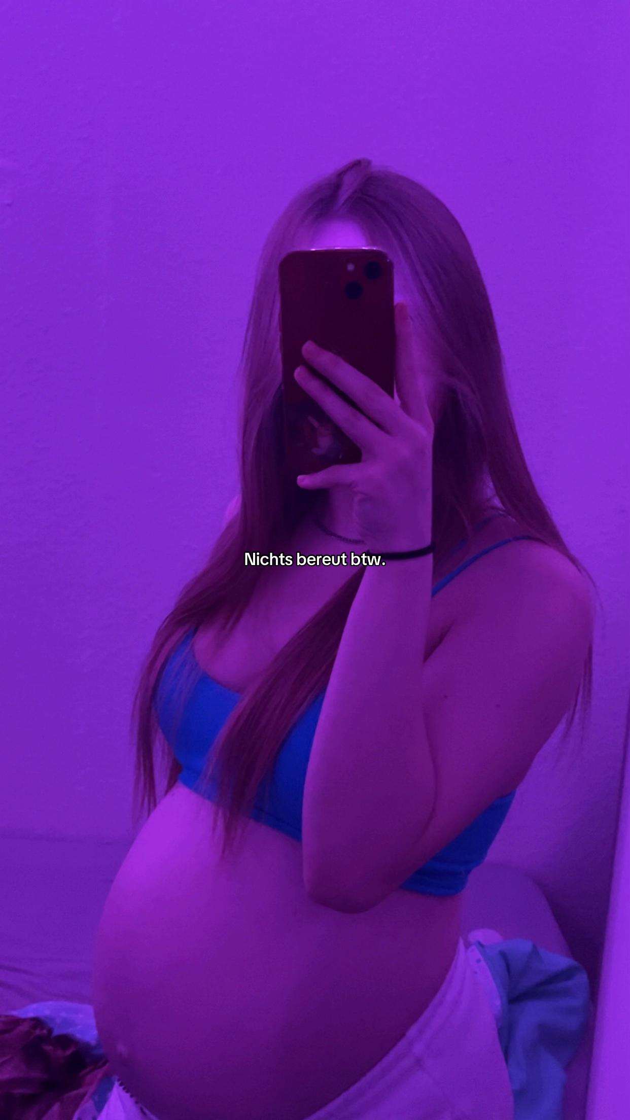 @🎭
