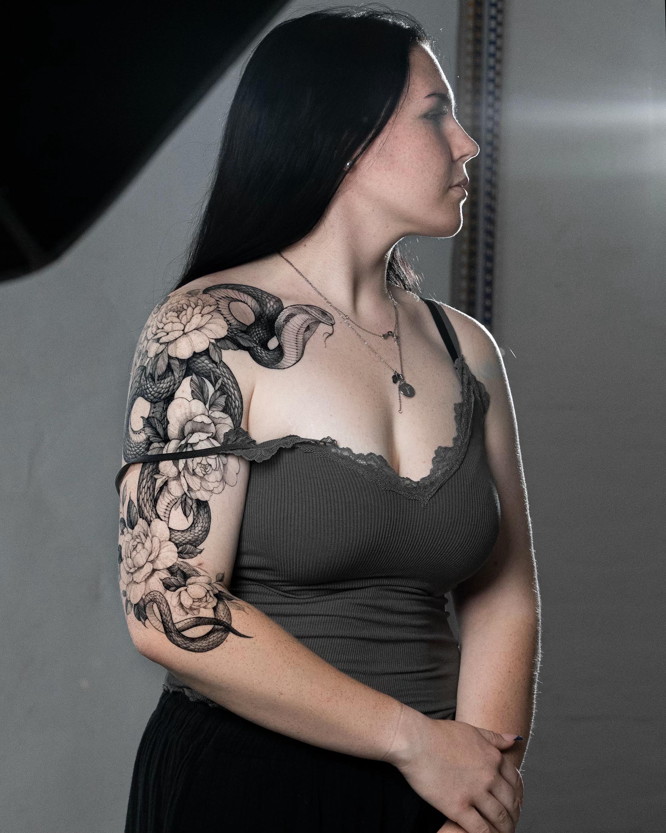@Brennnessel Tattoo Berlin