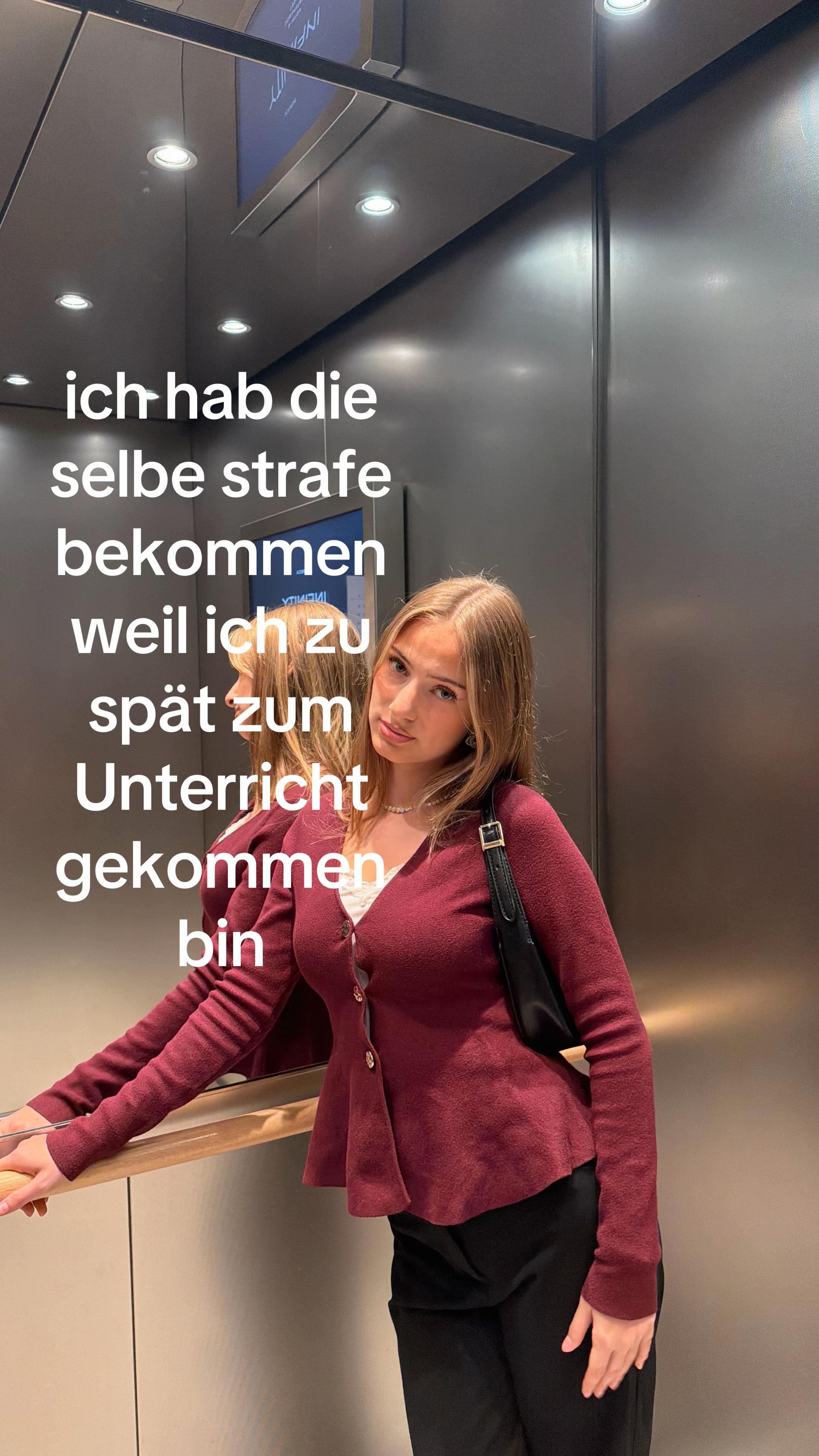 @Arina Romanenko ☦︎