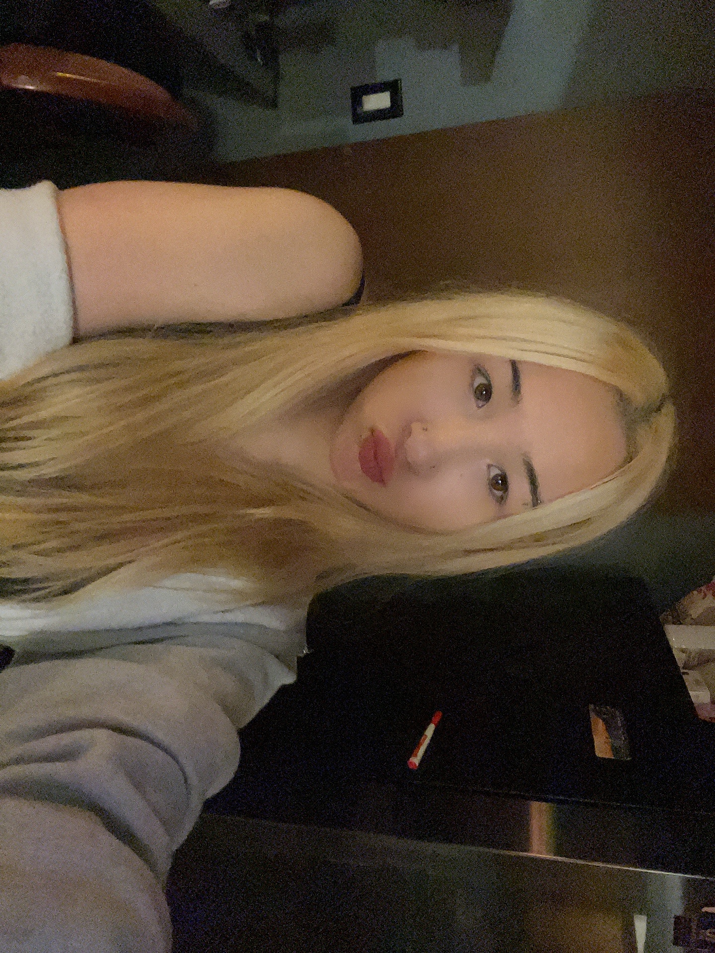 @hellookiko