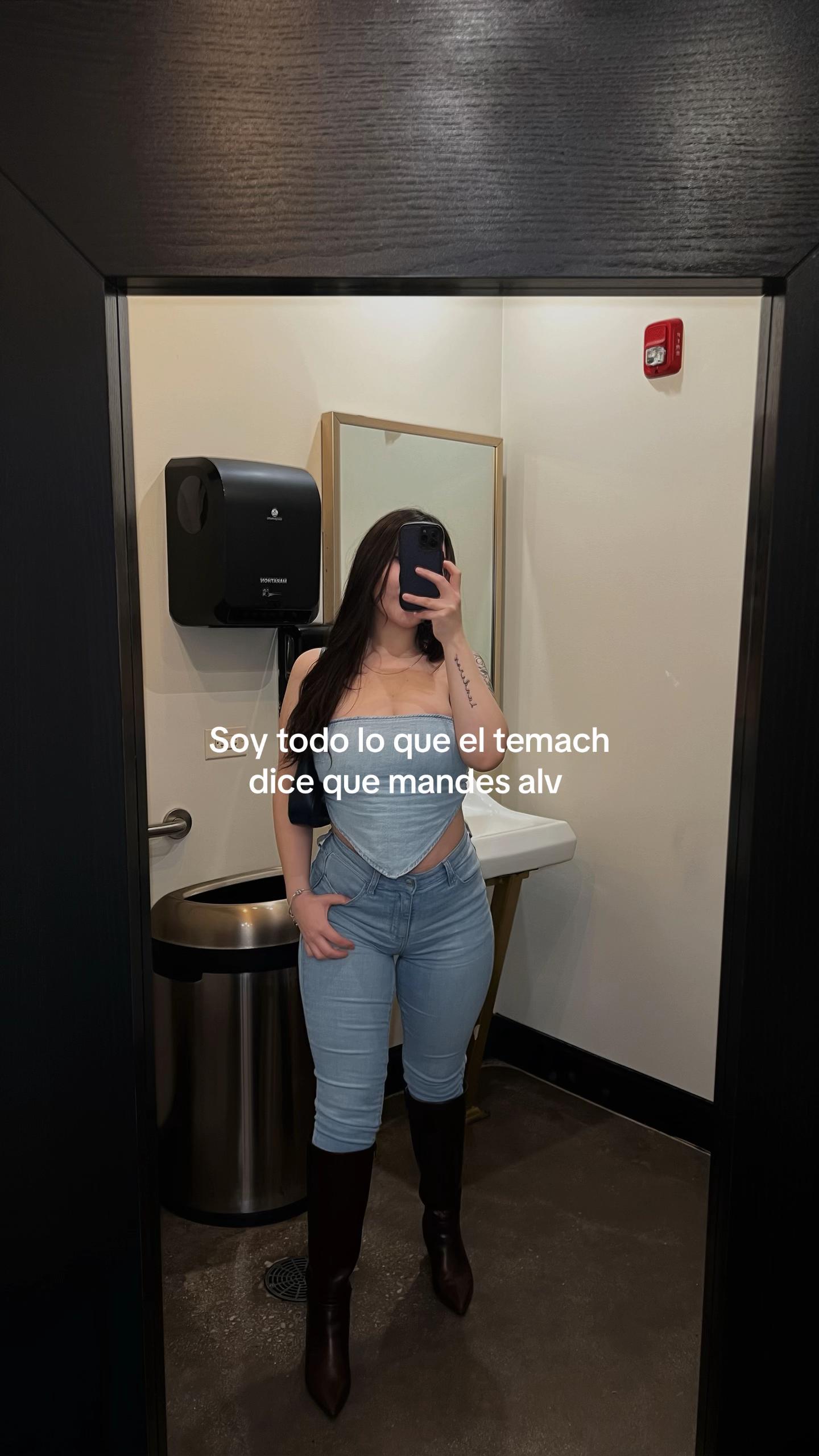 @Nayeli