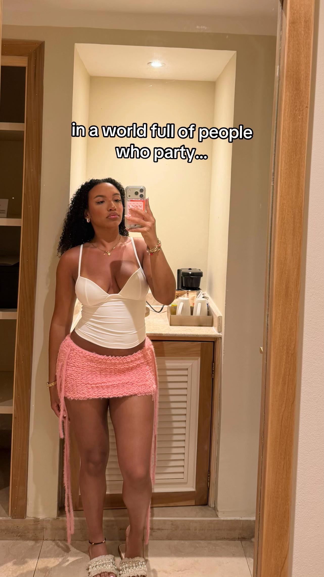 @leila eliza