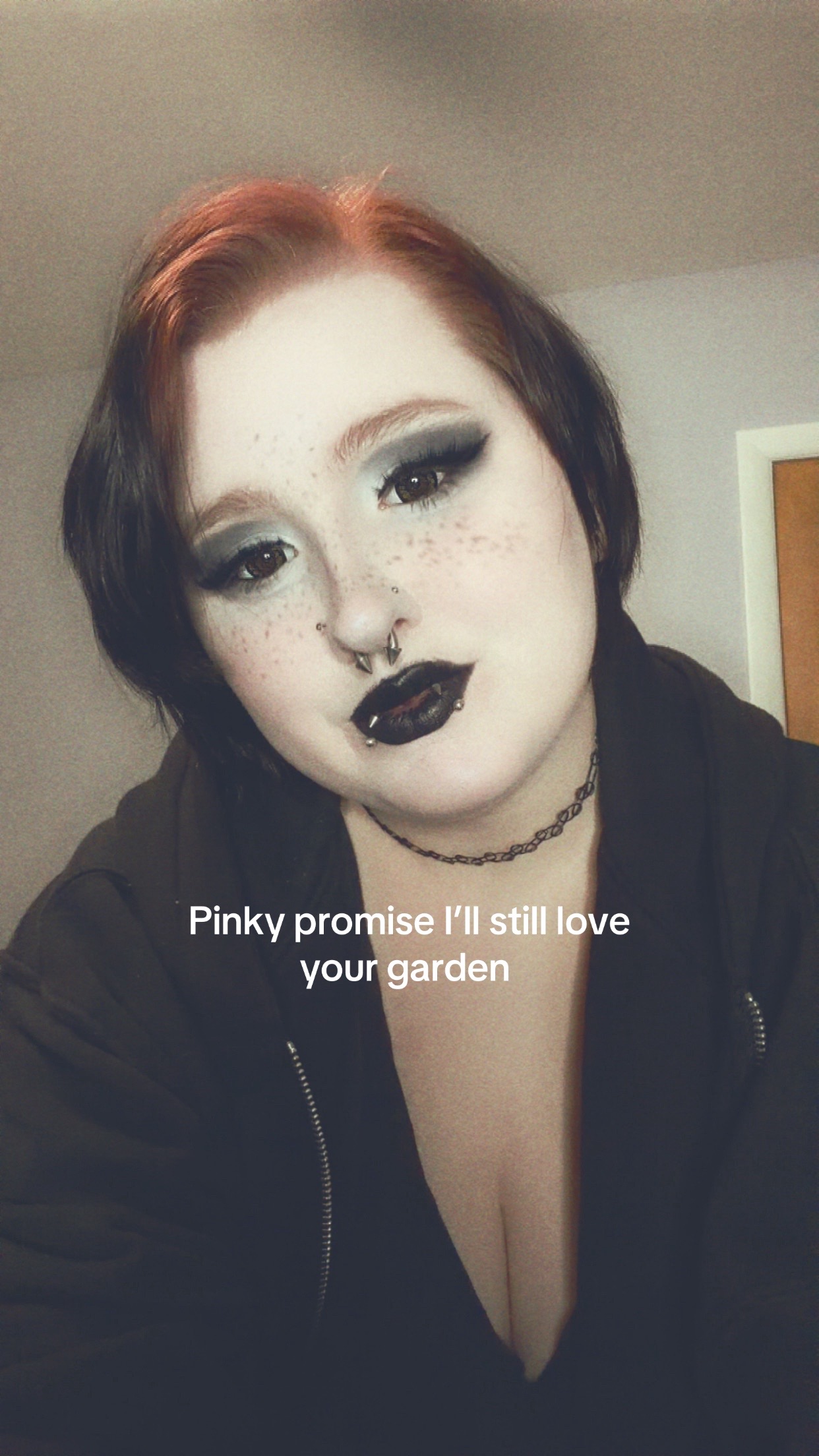 @goth-pixie