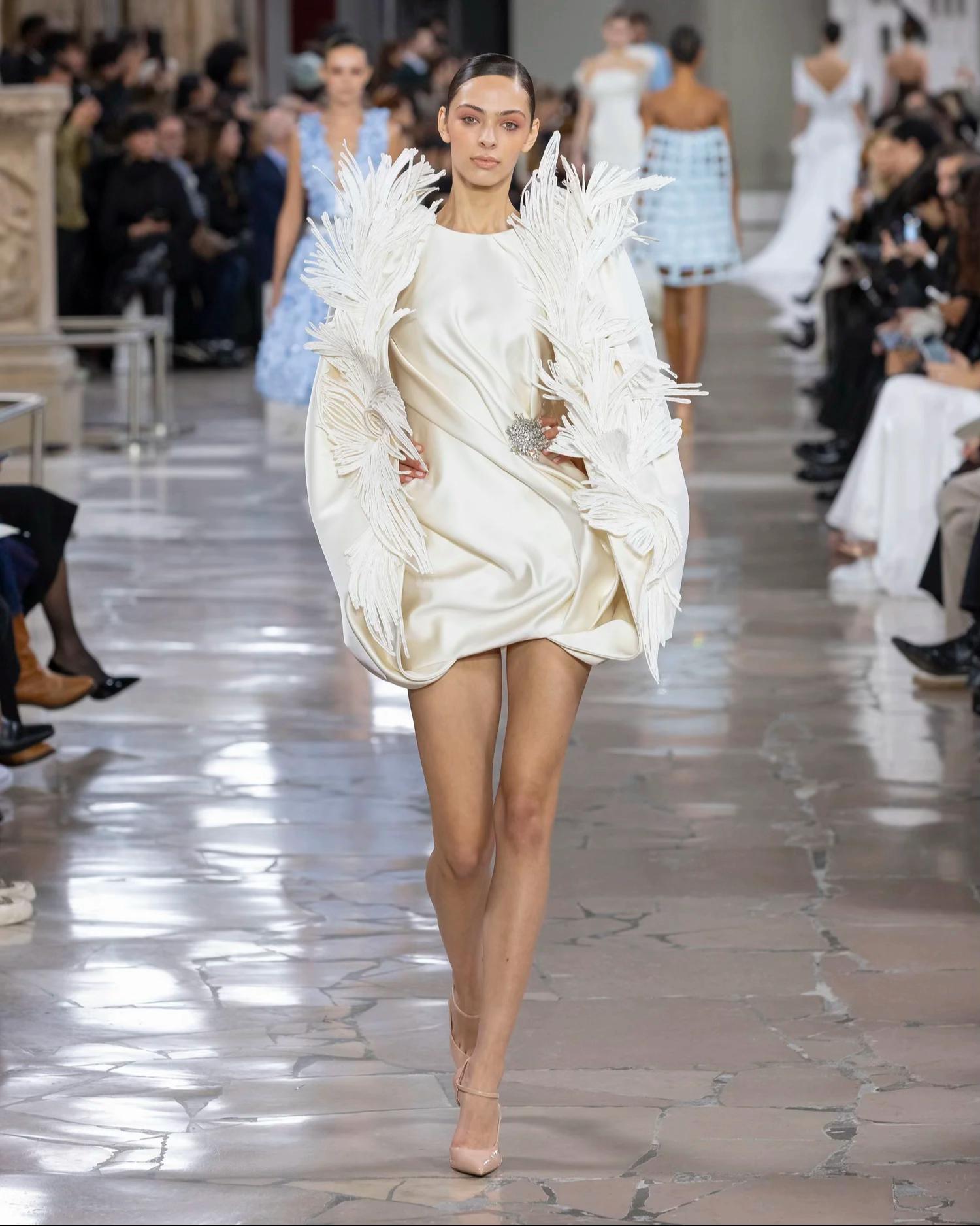 @Fashionista&rsquo;sWorld.official