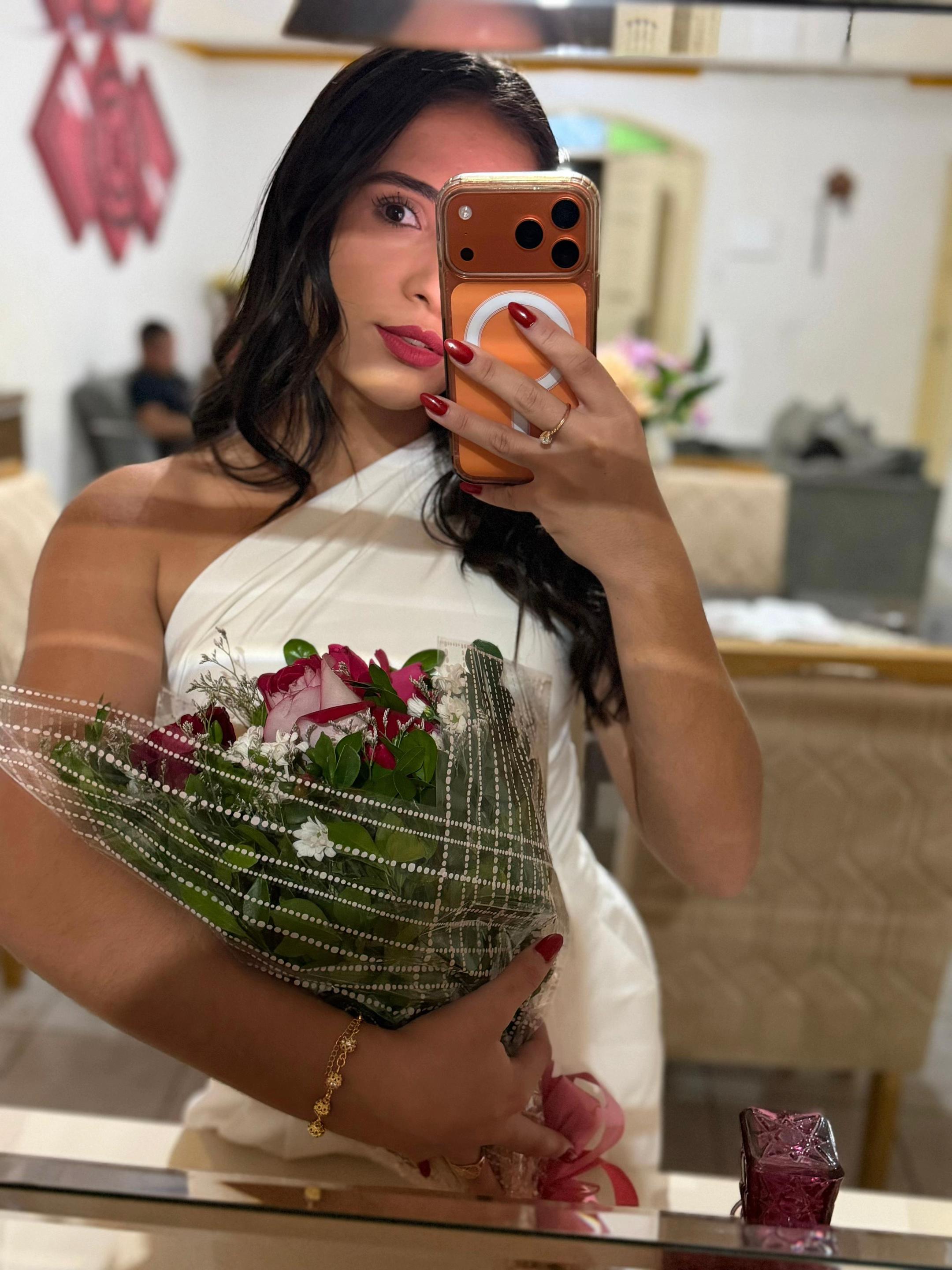 @karen_almeida