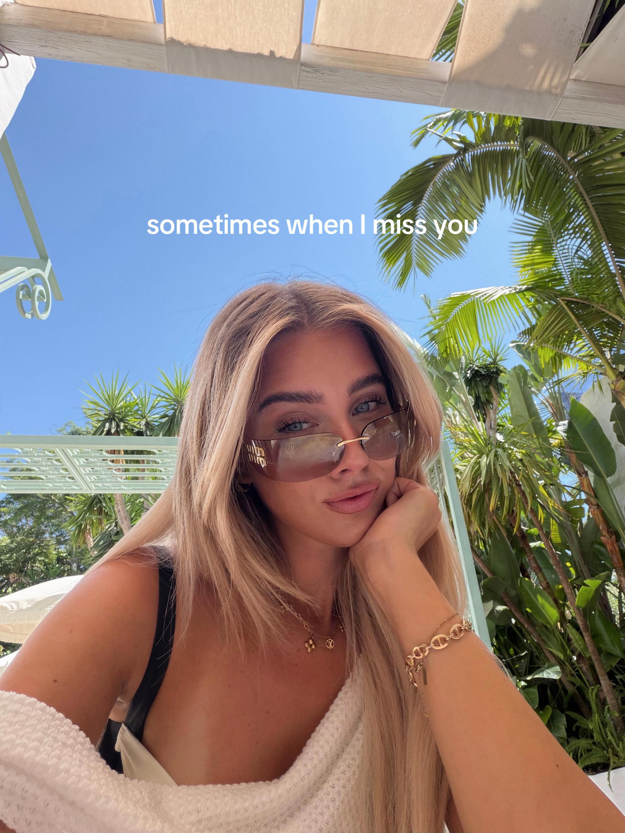 @Lauralarosee