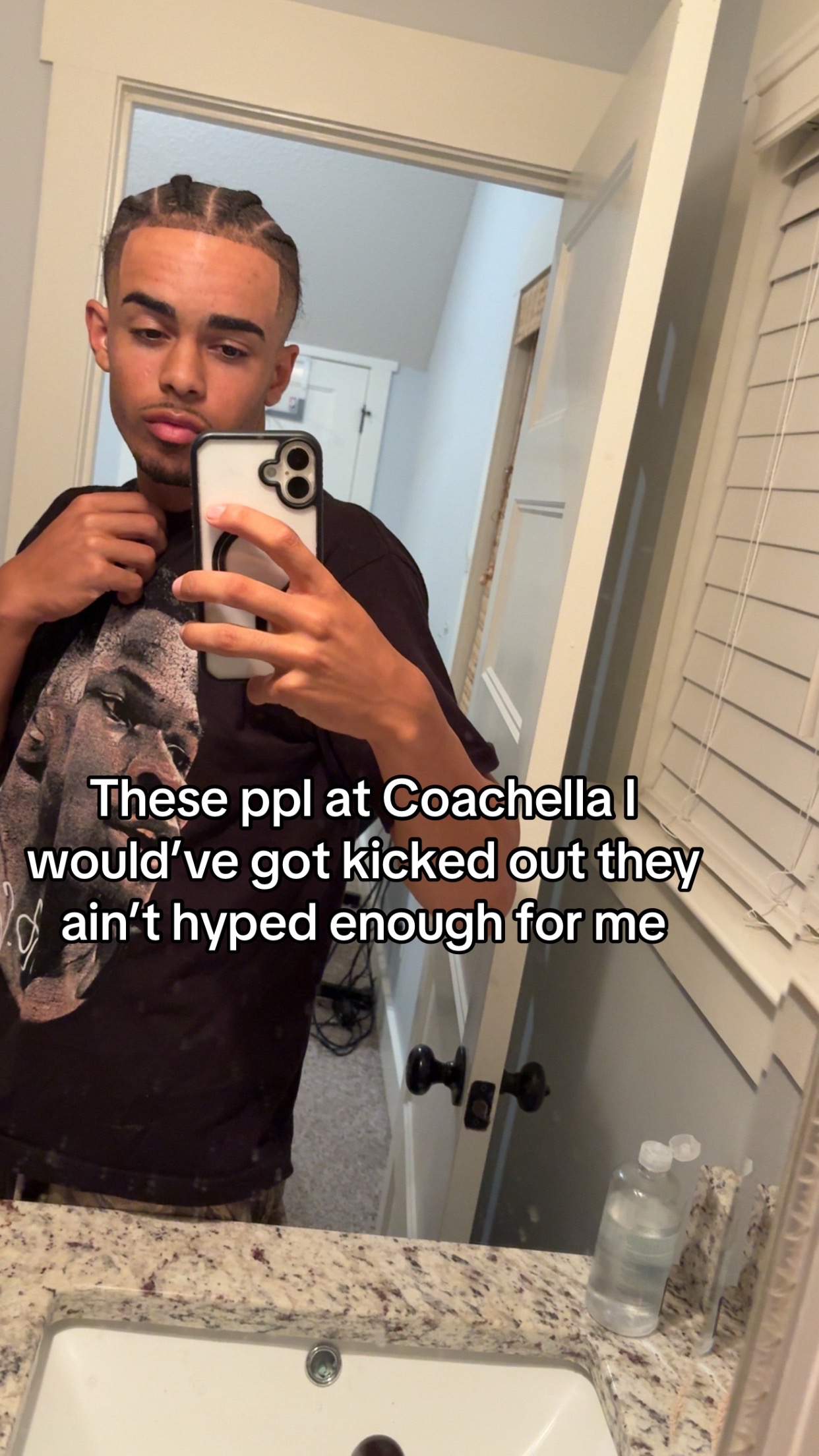 @6&rsquo;2 light skin &bull; following