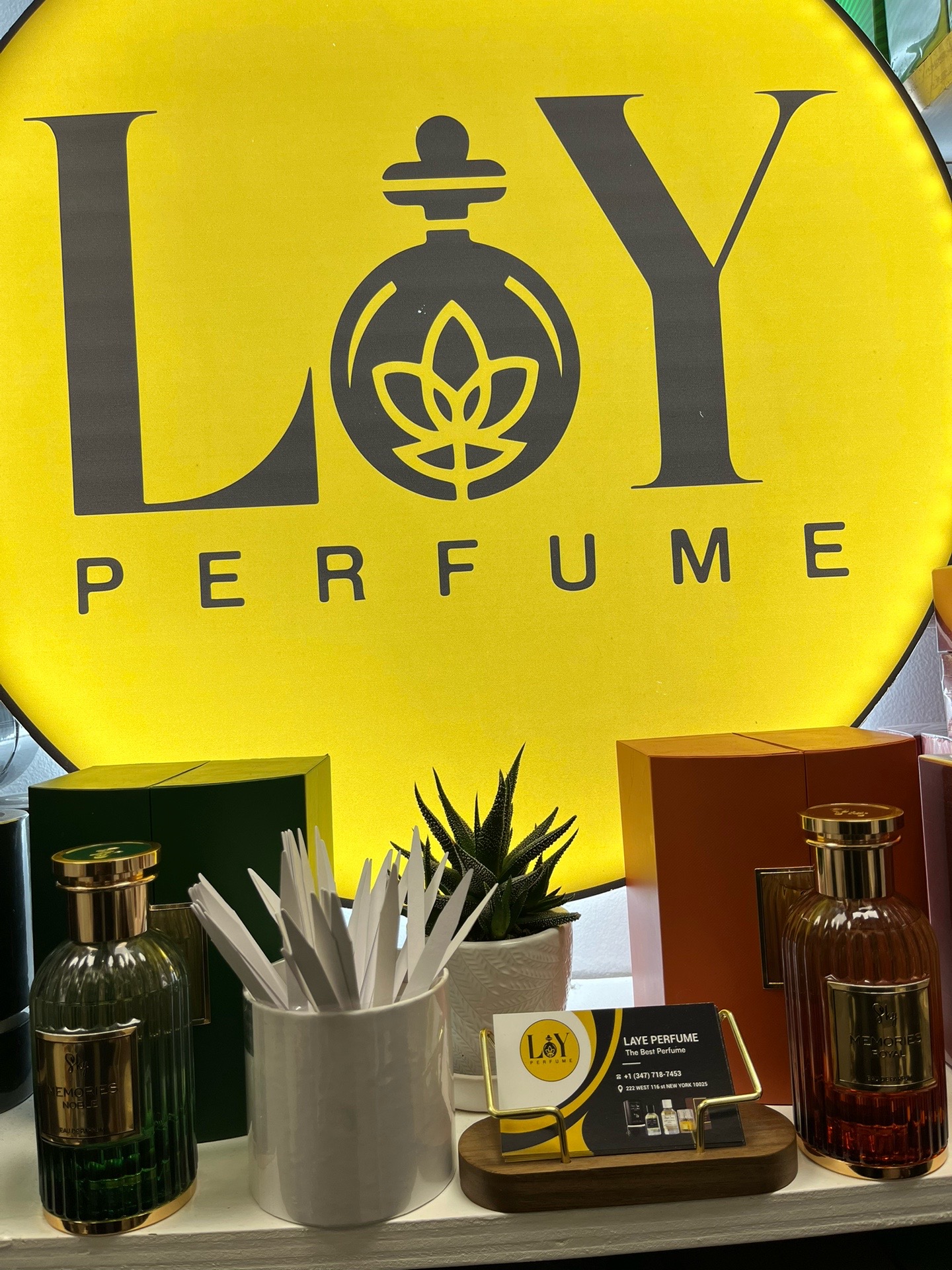 @LOY PERFUME.Com