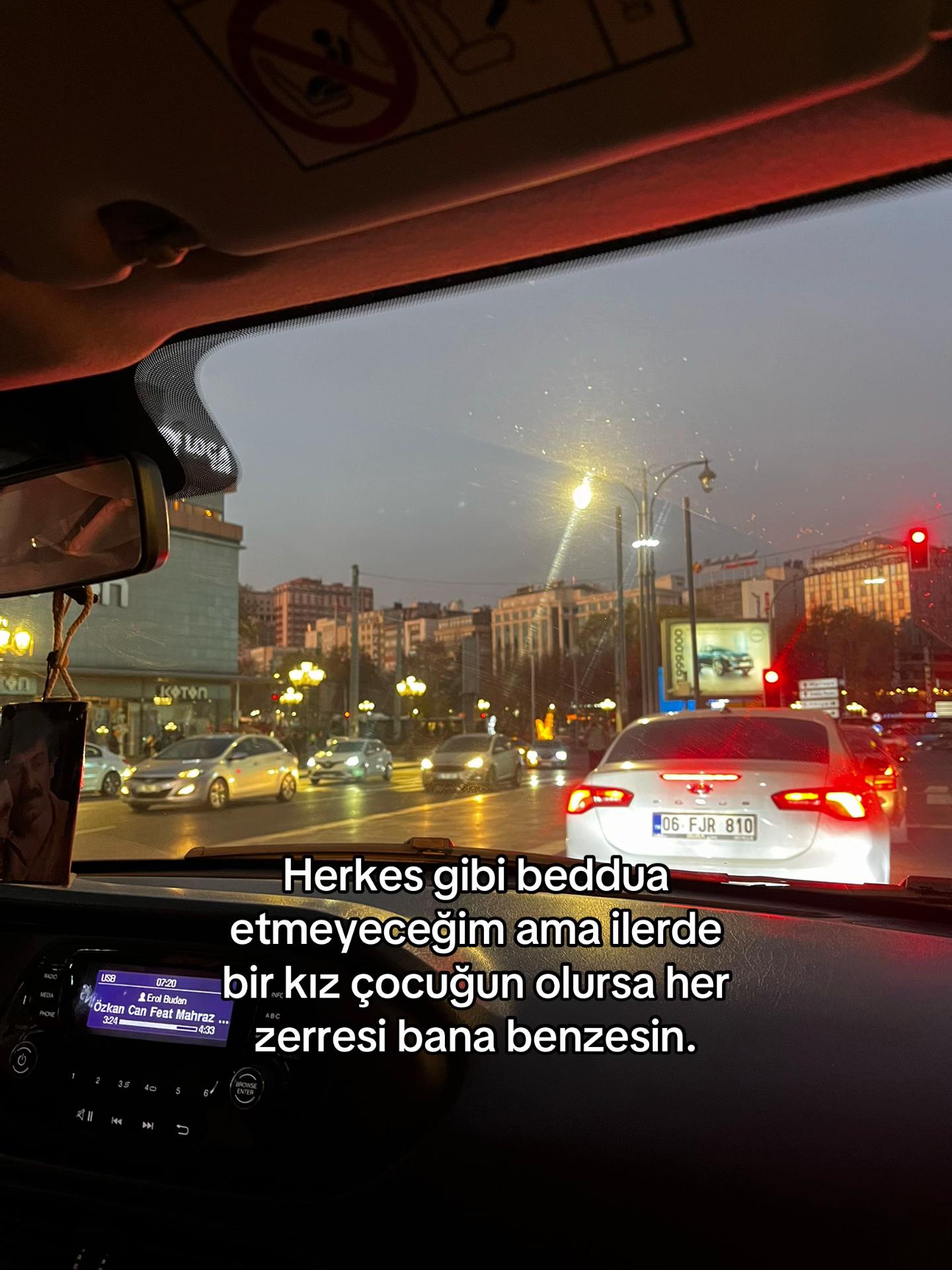 @𝒮𝓉𝑜𝓇𝓎𝓁𝒾𝓀