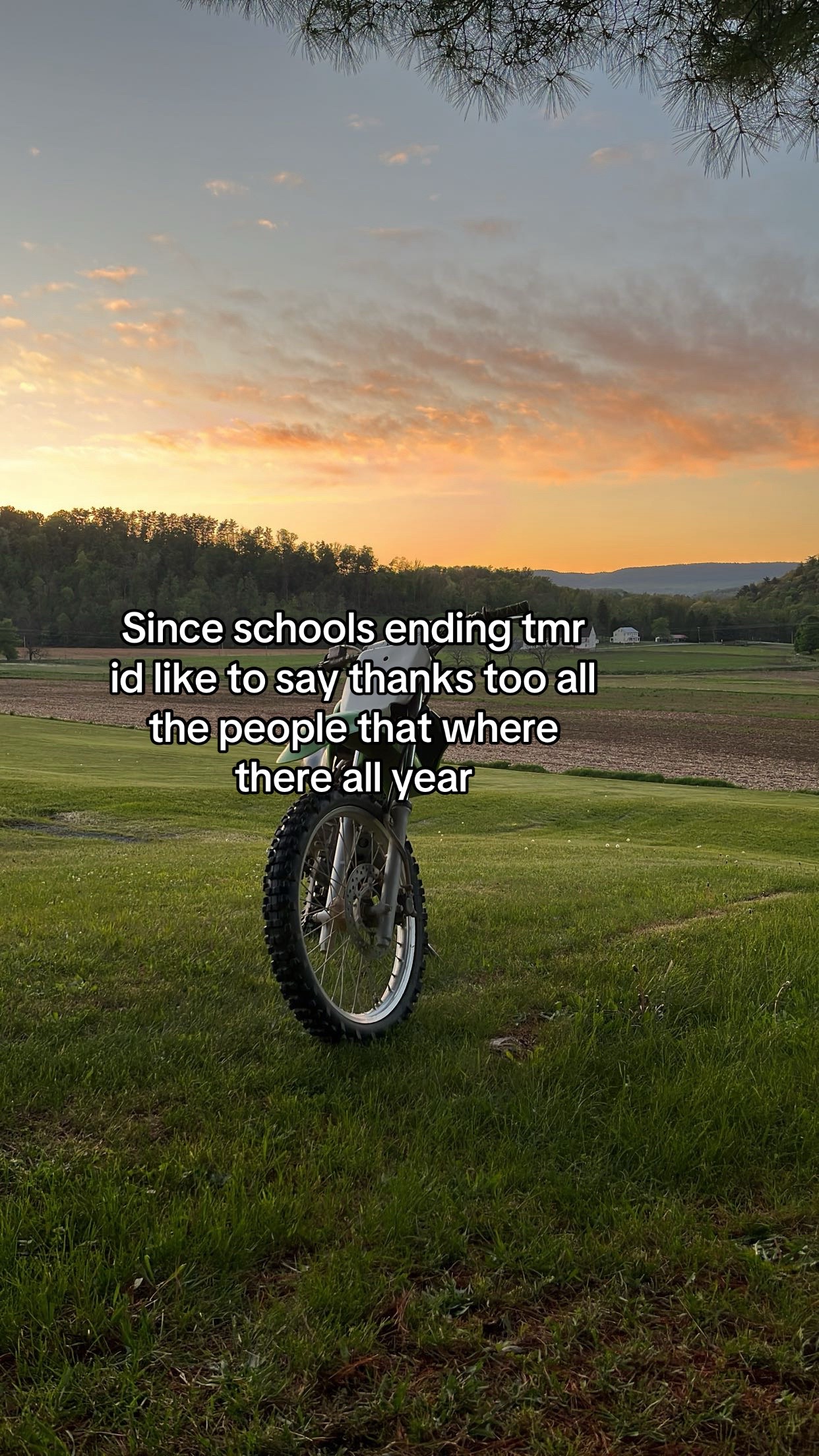 @̅c̅̅l̅̅a̅̅p̅̅p̅̅e̅̅d̅_̅1̅̅2̅̅5