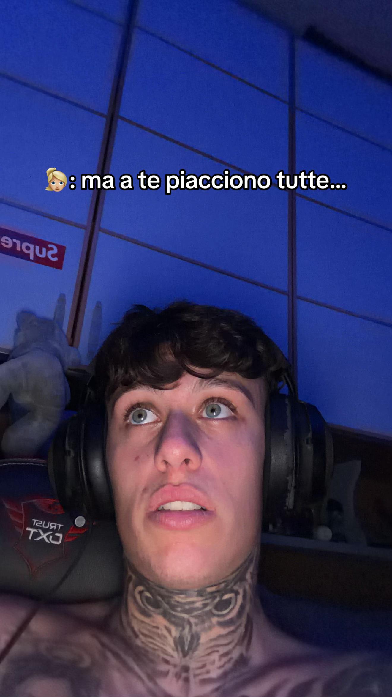 @Simonebump