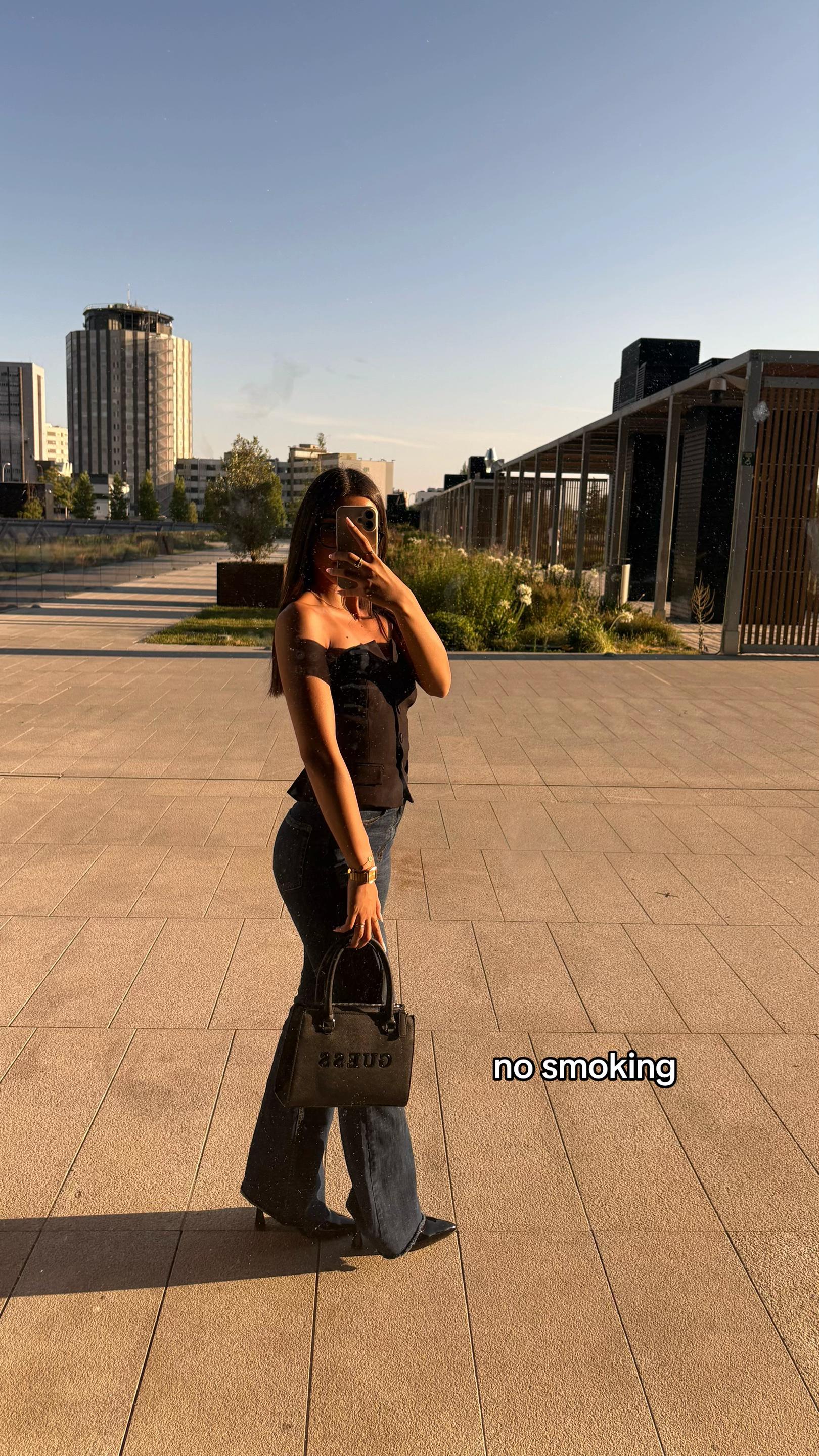 @𝐵𝑒𝑎𝑡𝑟𝑖𝑧🇷🇴