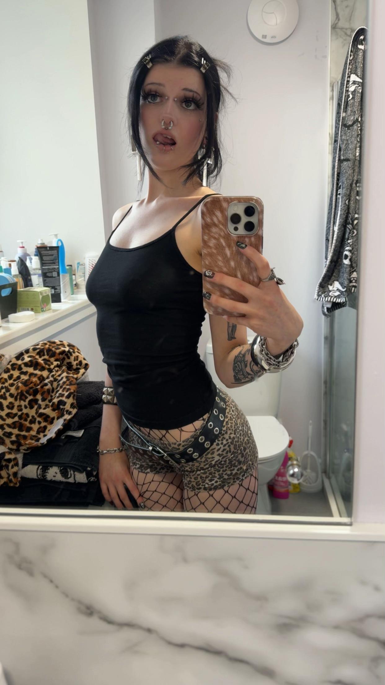 @meg🦷