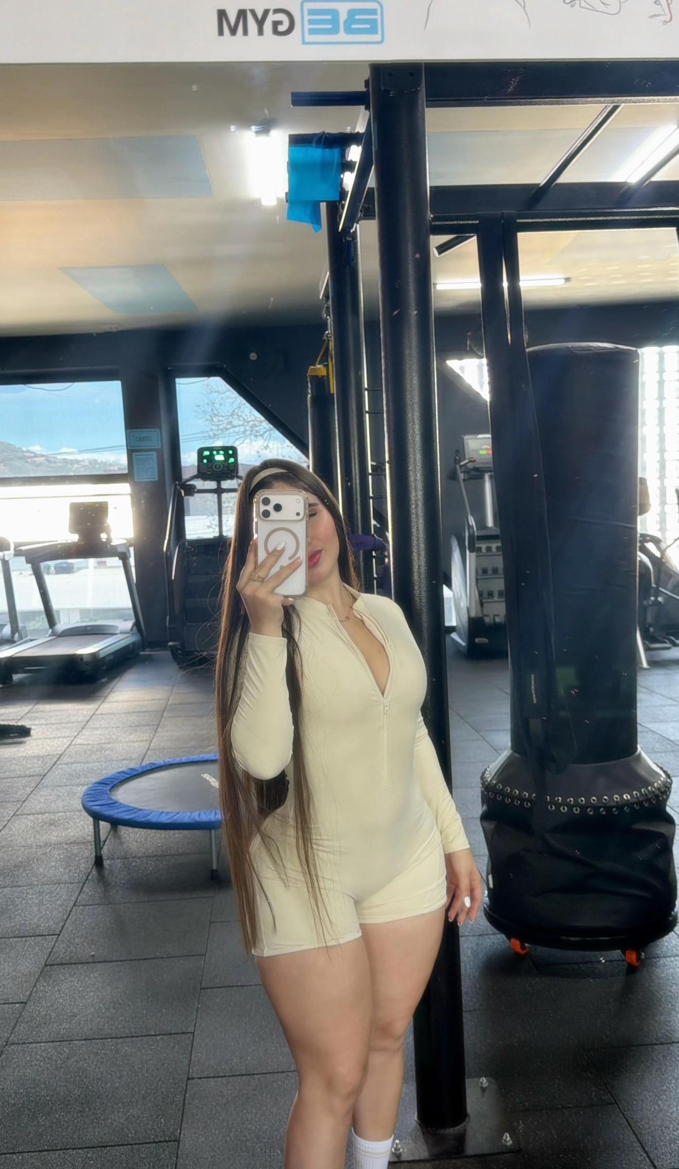 @Angie🦁