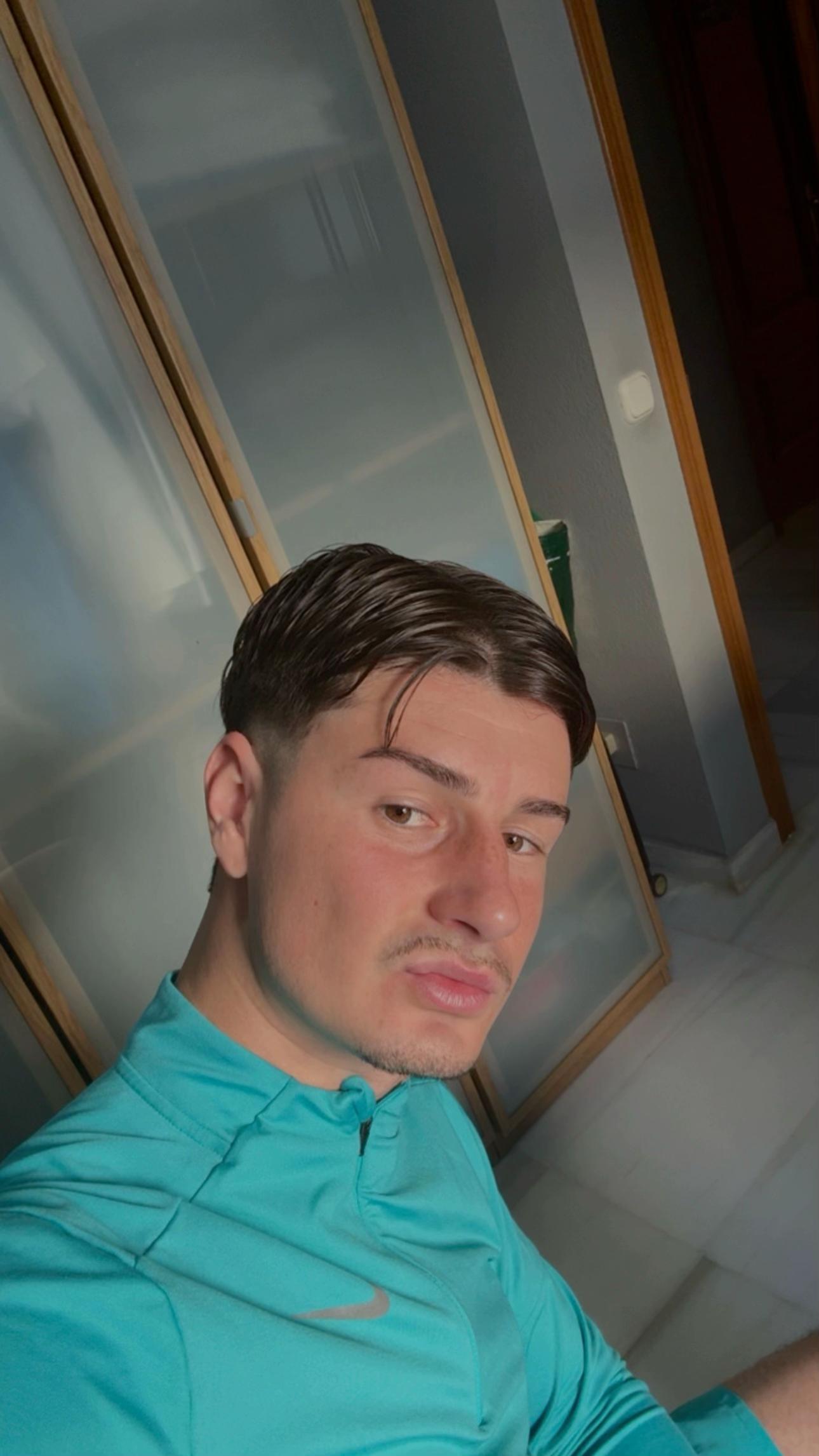 @HZ