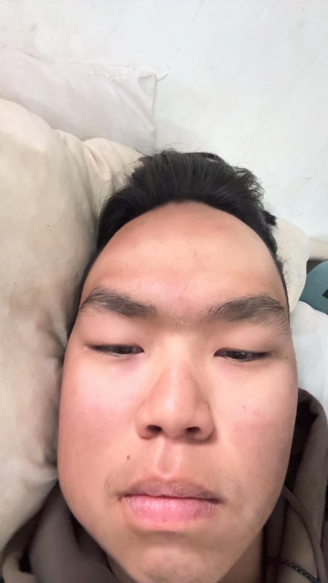@Jr.๐ง๐