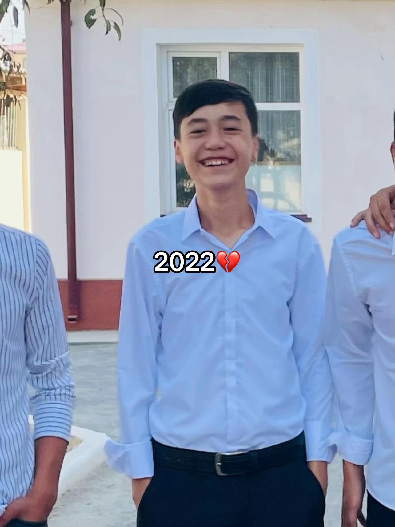 @Хасан🇺🇿 Chriss 🇰🇷
