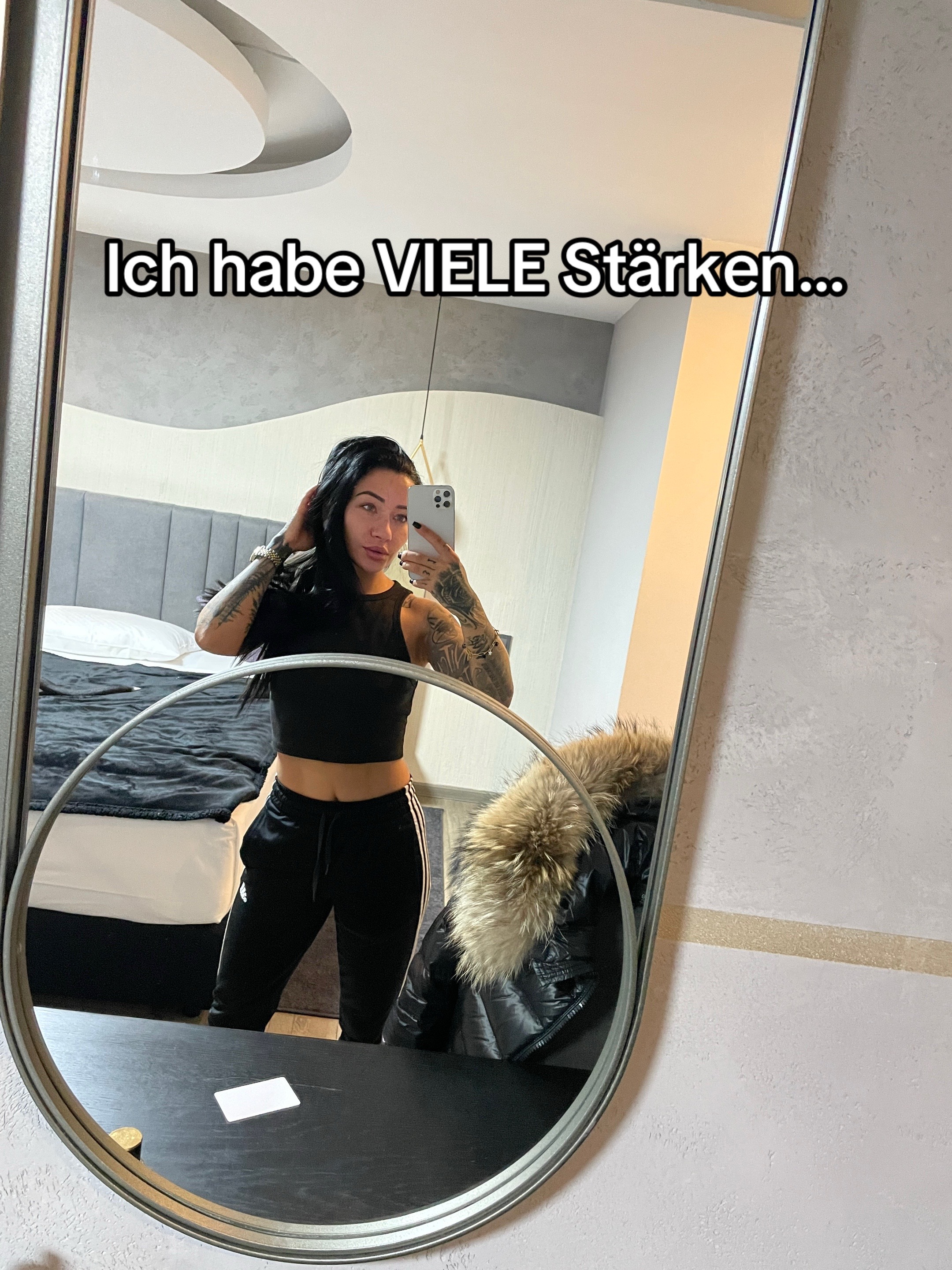 @bella