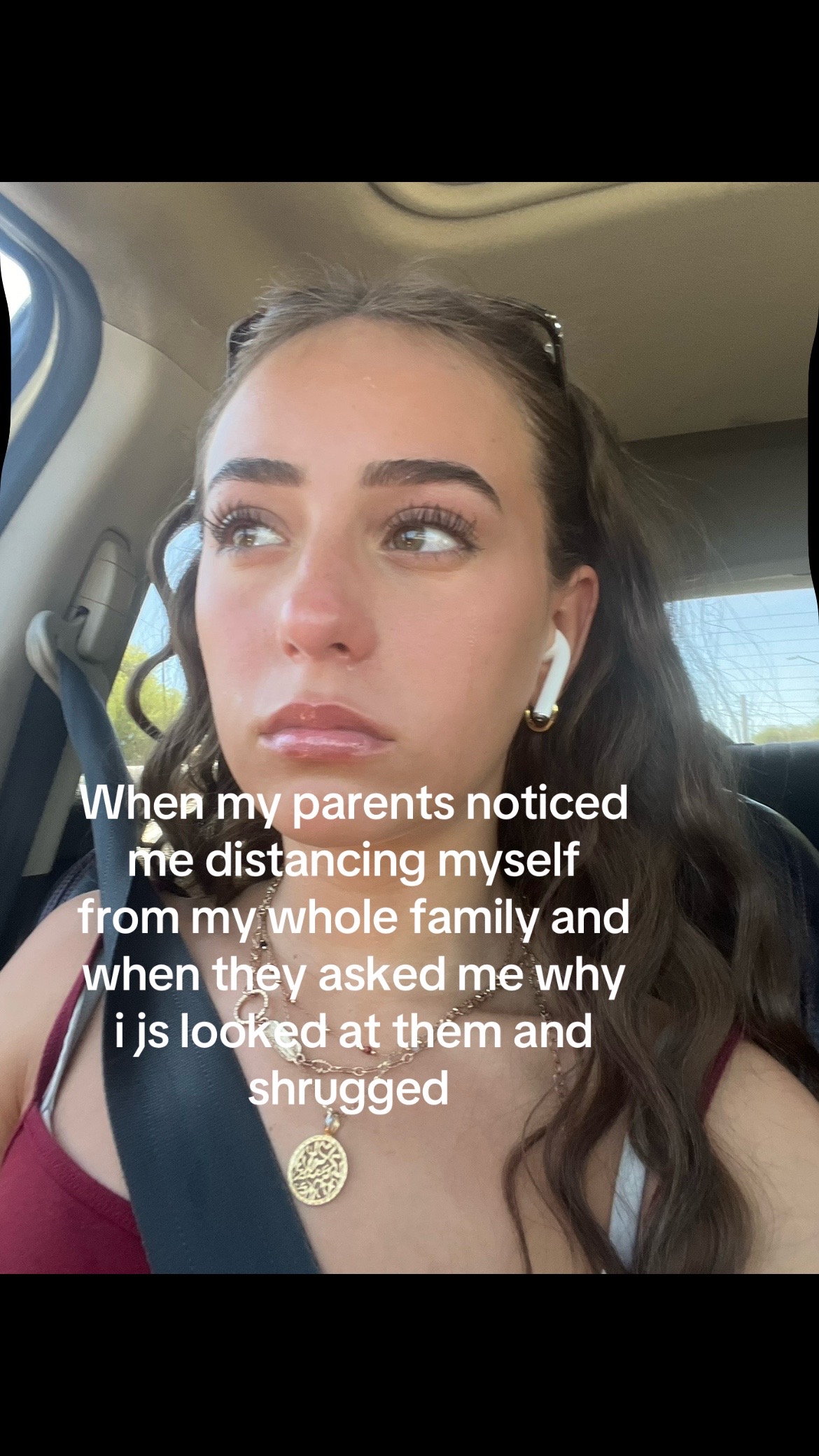 @🦦