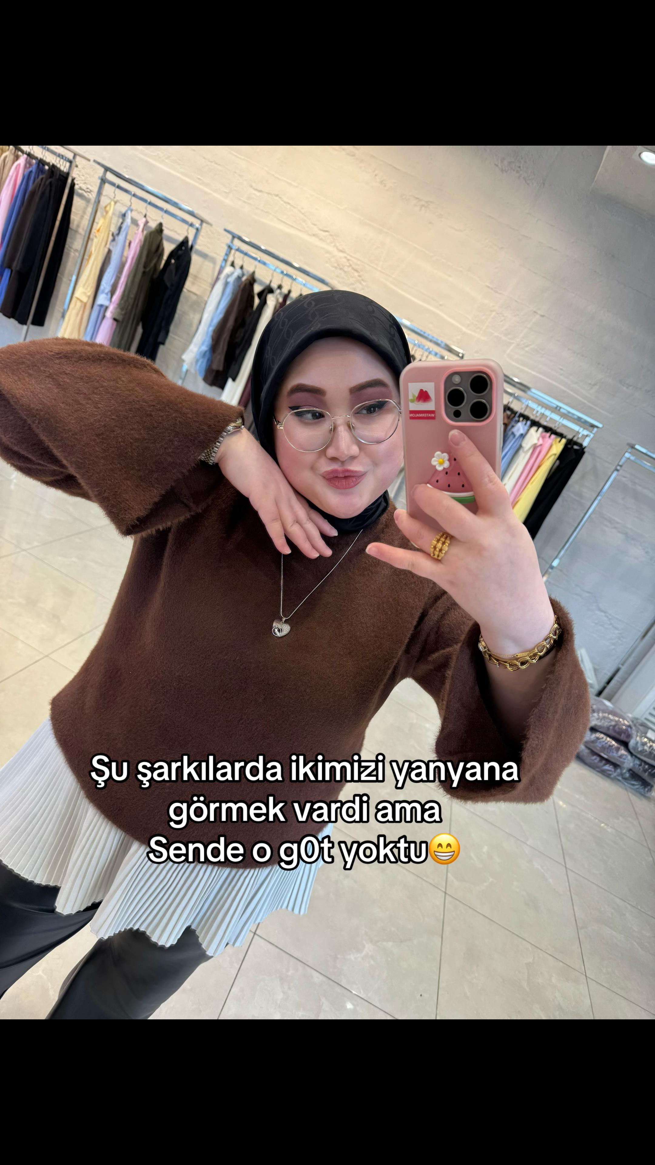 @Mina🐆