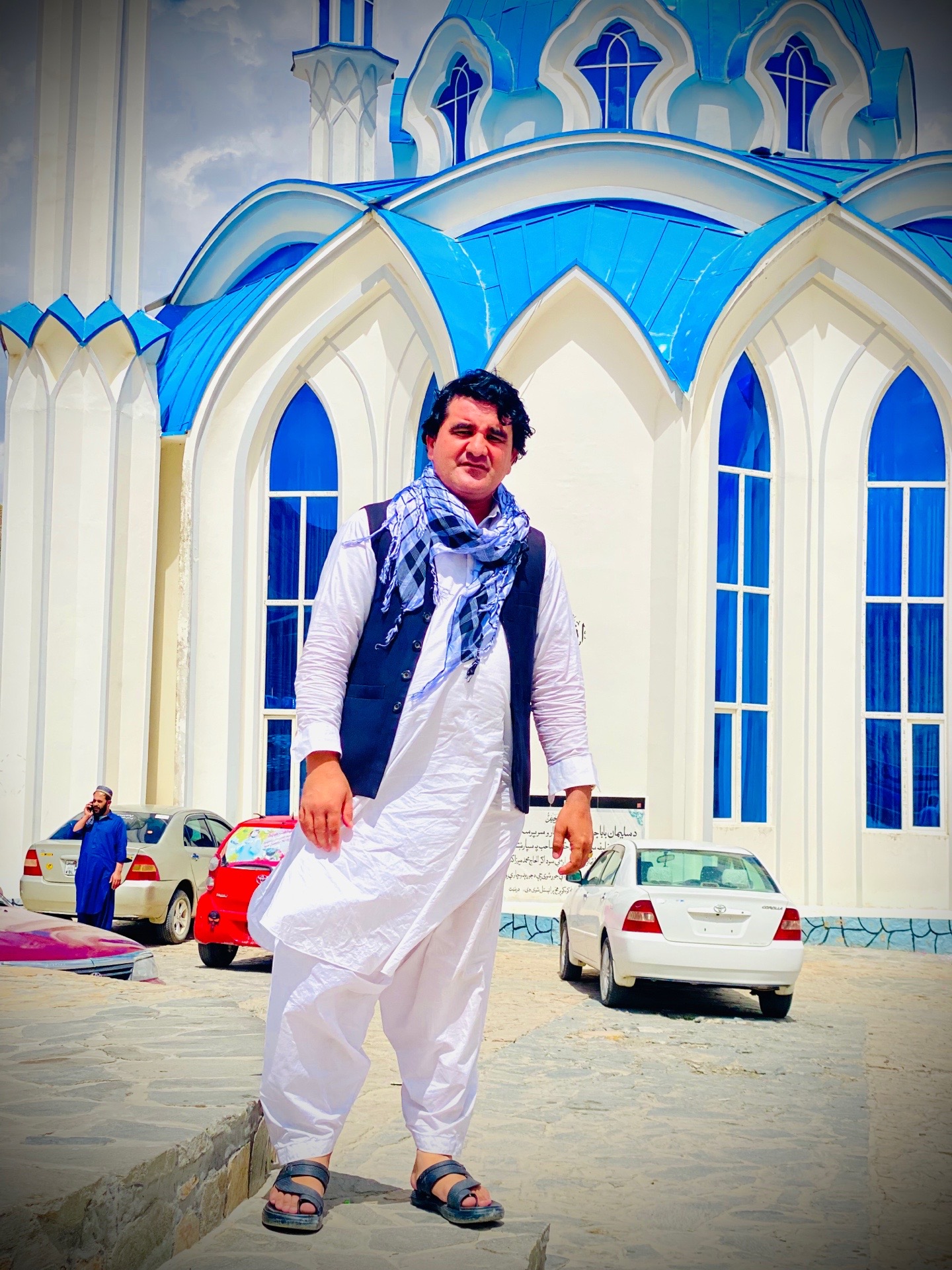 @Almar Khan