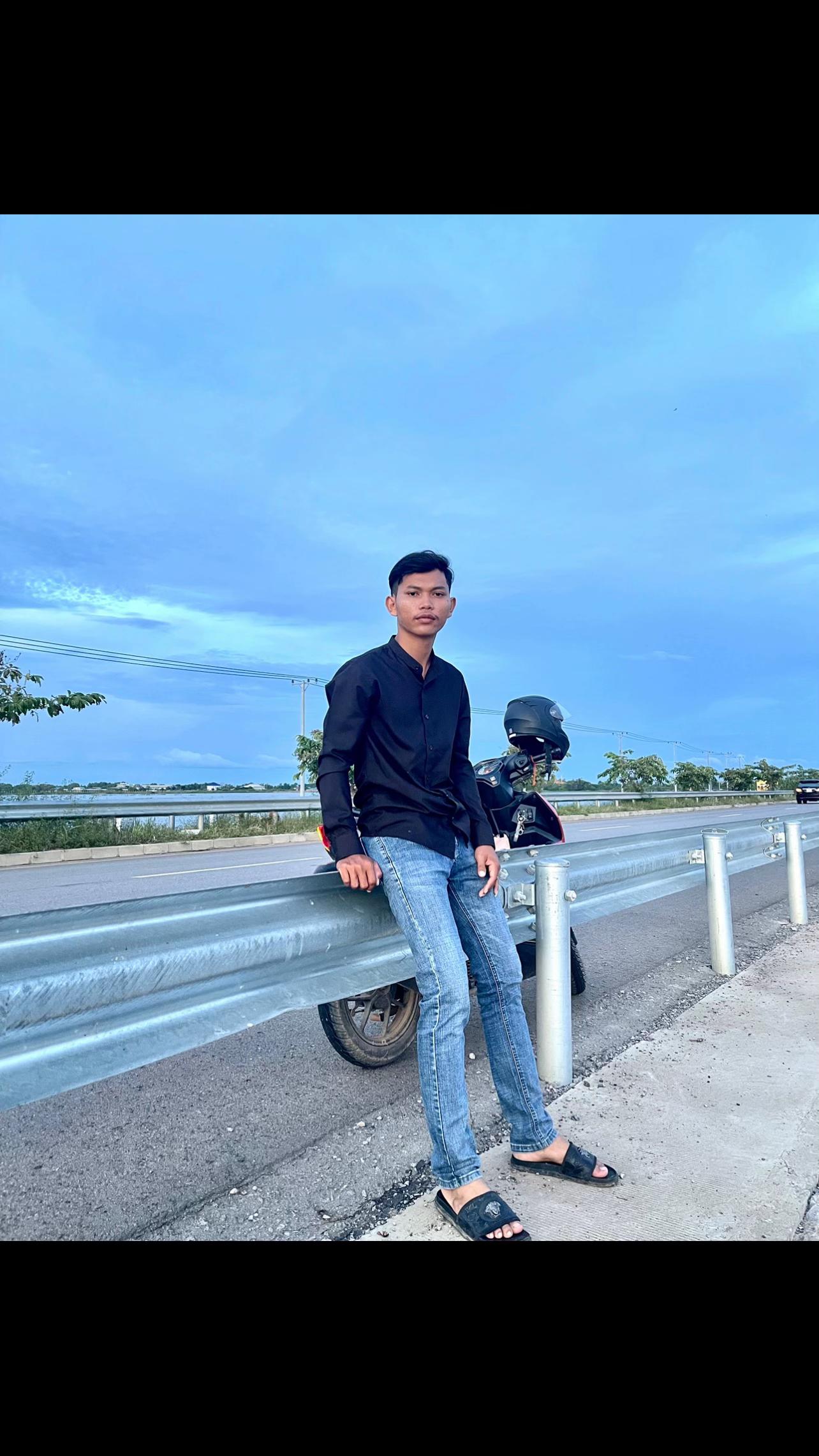@Phet SocheA๐ผ
