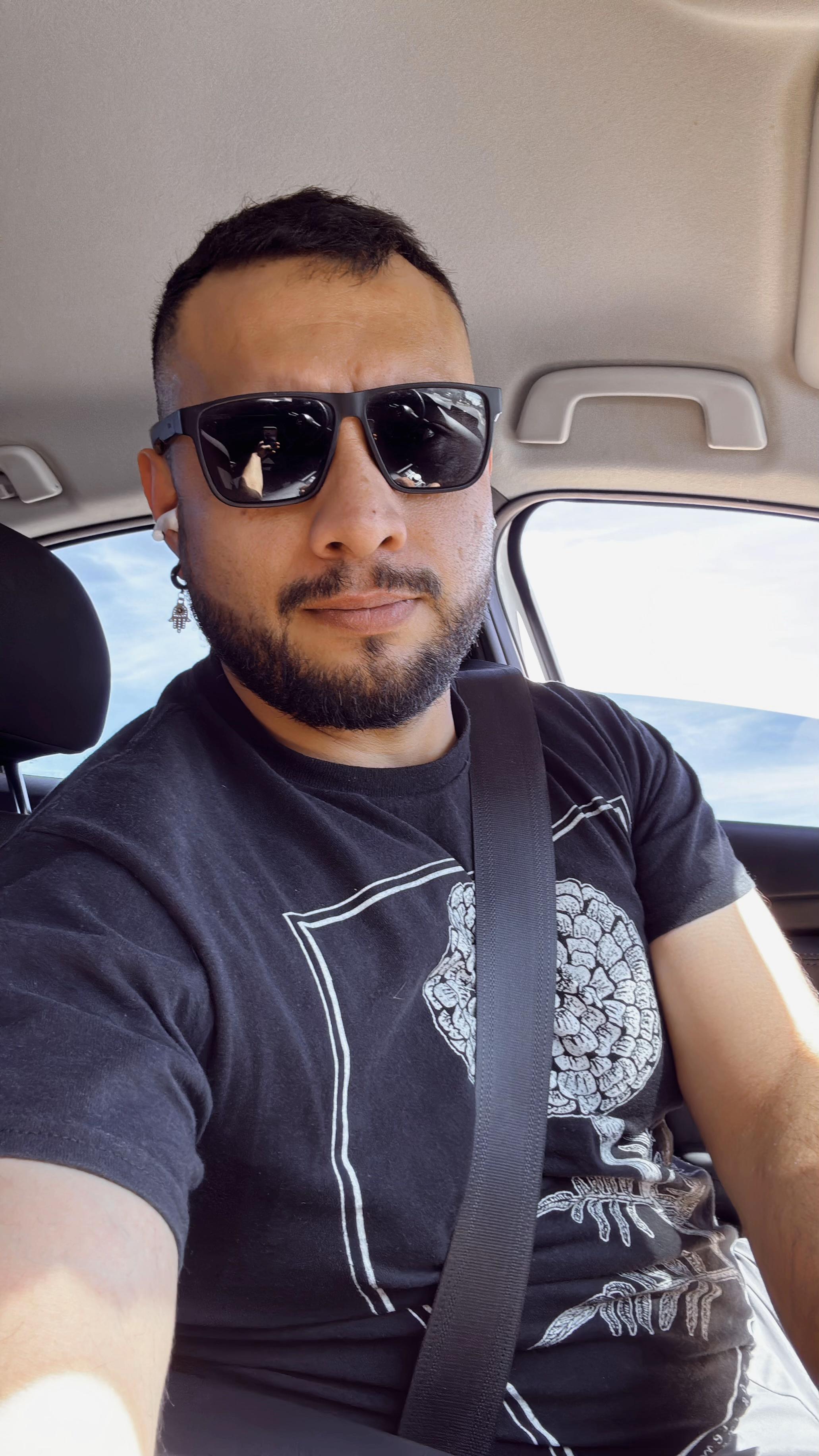 @JerrB3aR