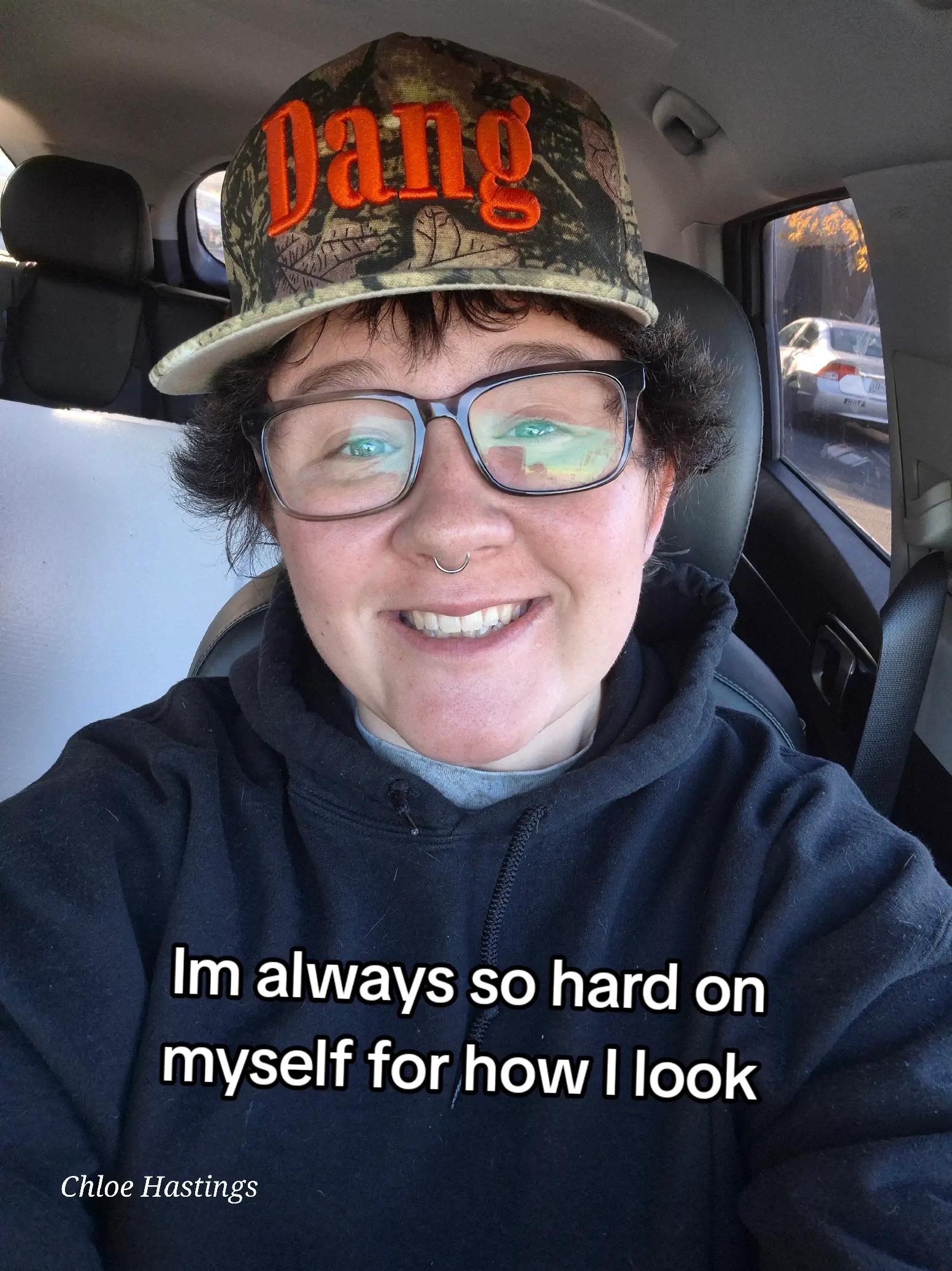 @Chlo