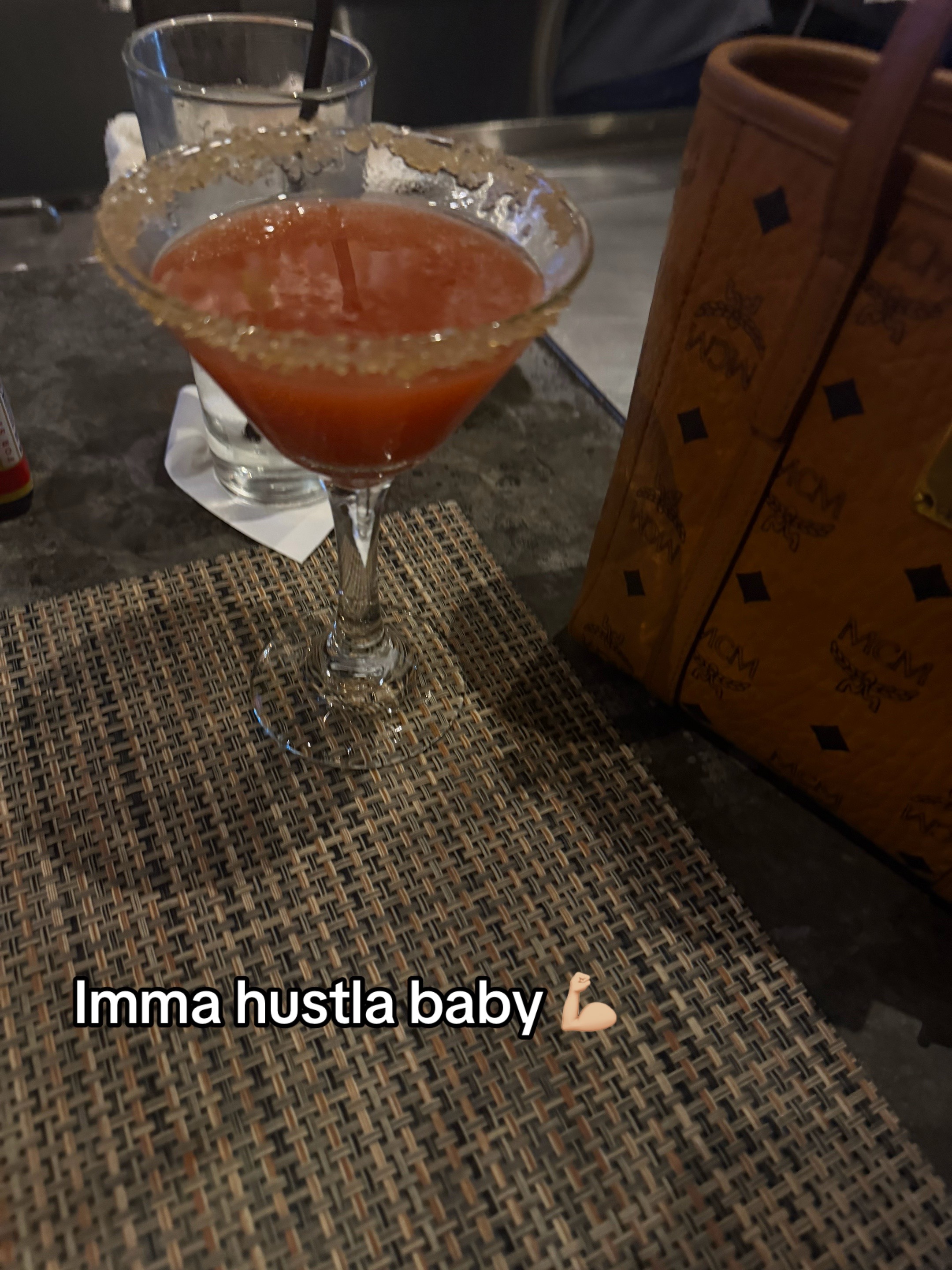 @Ava Carl&iacute;e🤎