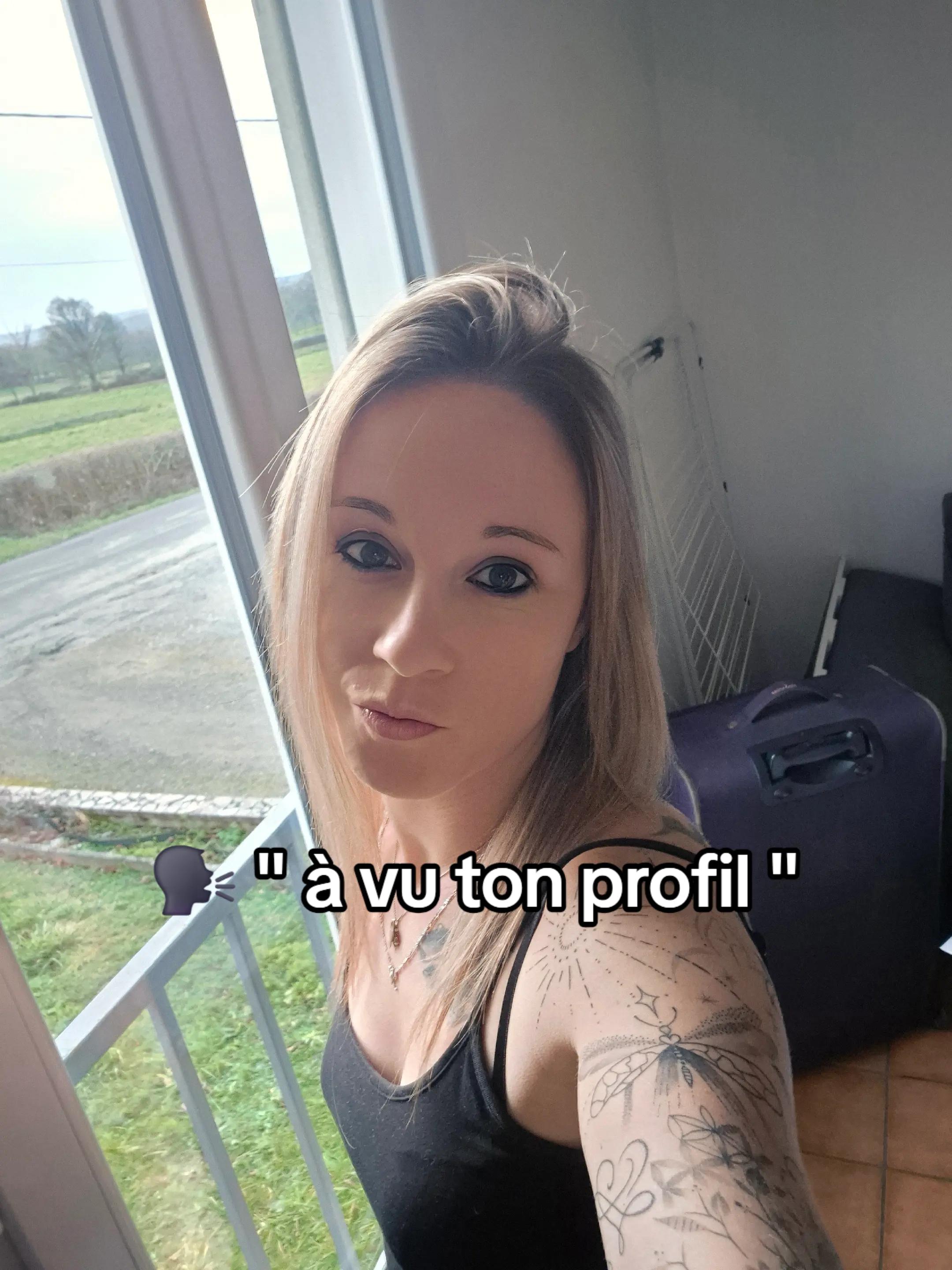 @lovely vivi