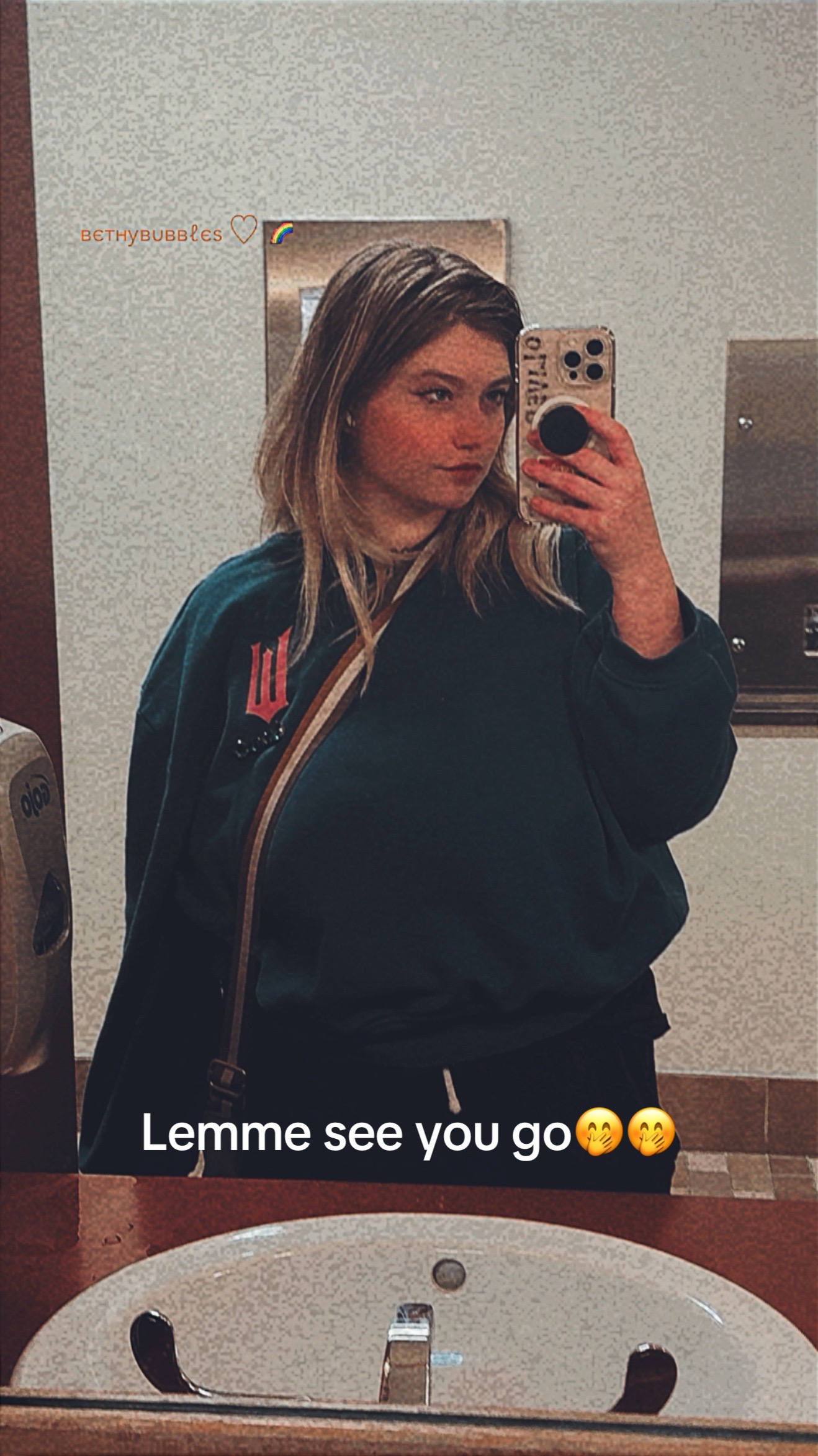 @𝓫𝓮𝓽𝓱𝔂𝓫𝓾𝓫𝓫𝓵𝓮𝓼