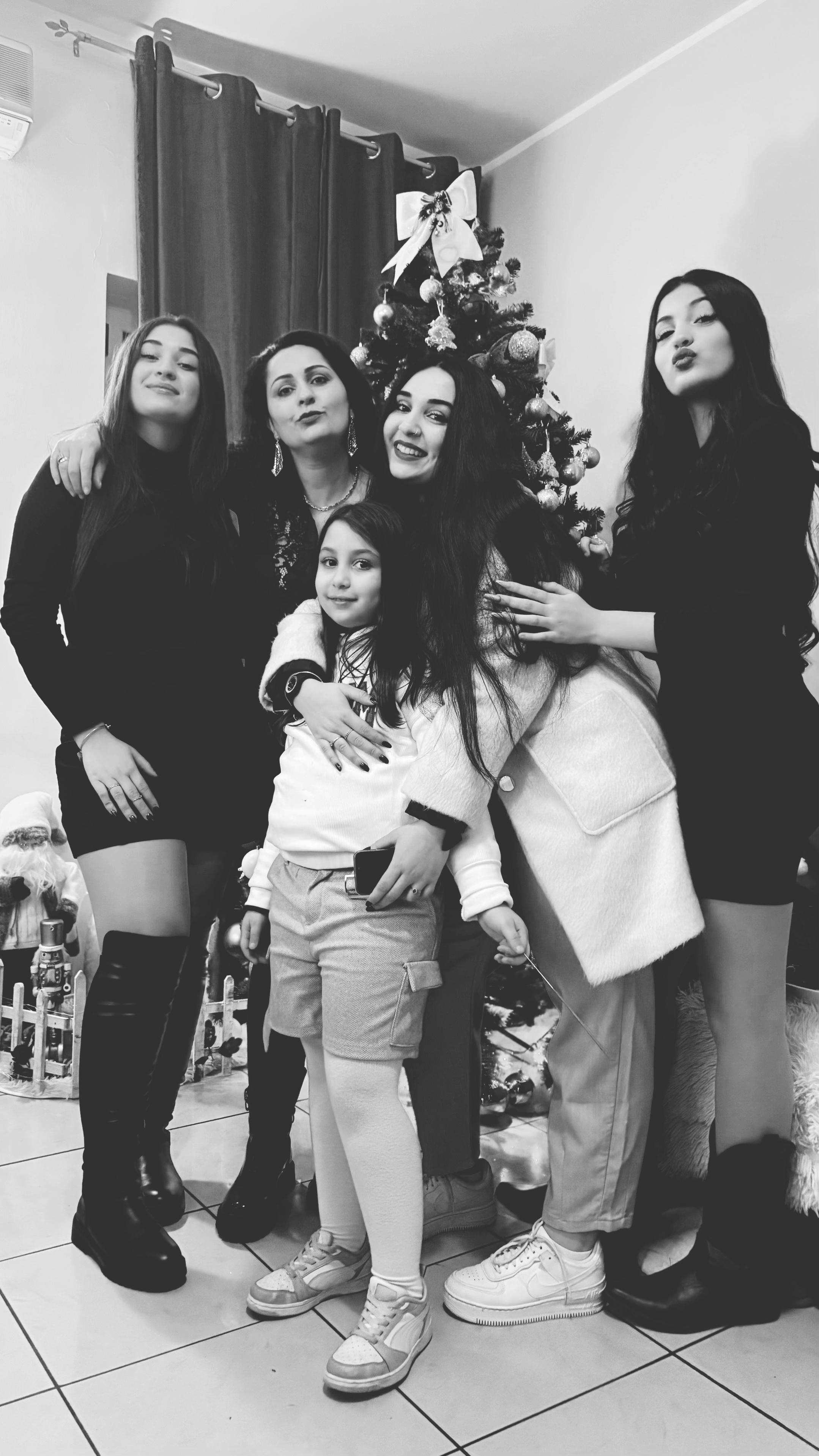 @Xhesika🇦🇱