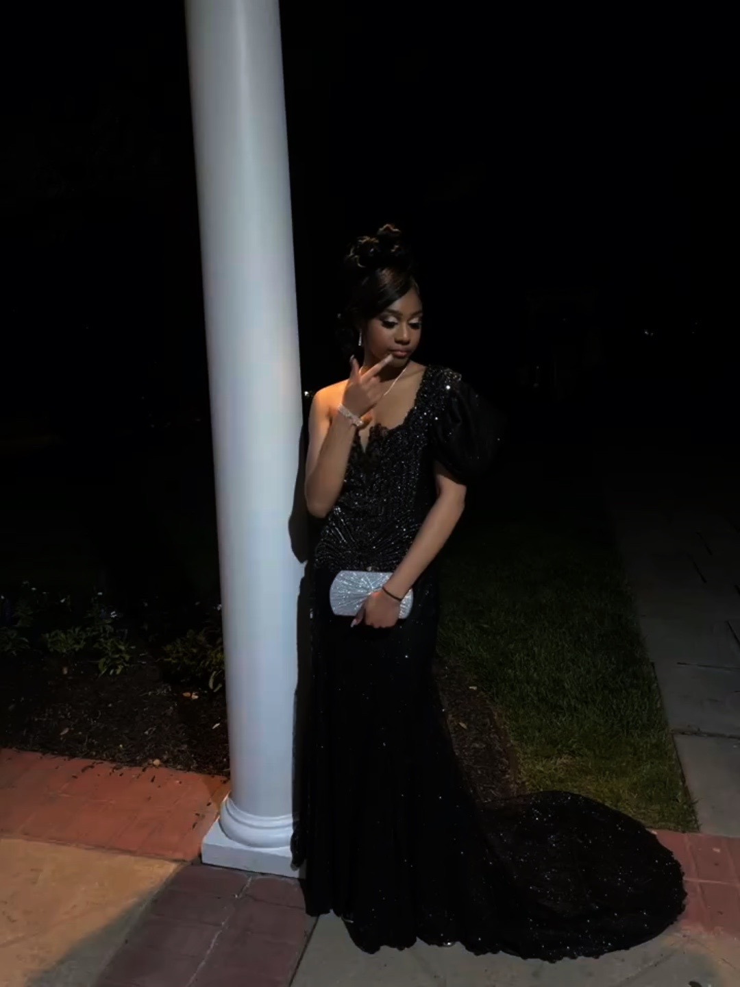 @ani.gnx