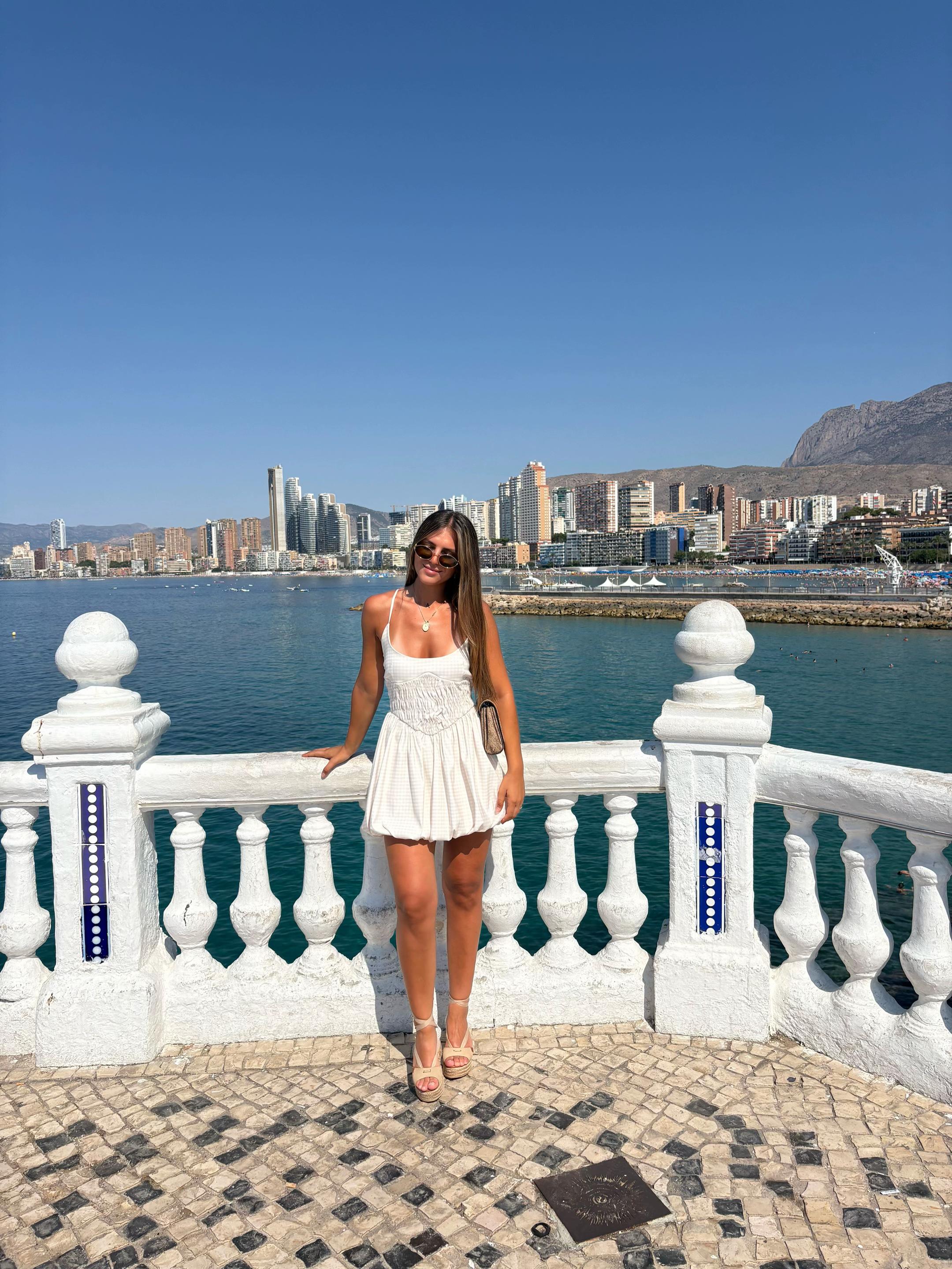 @M. Andreea