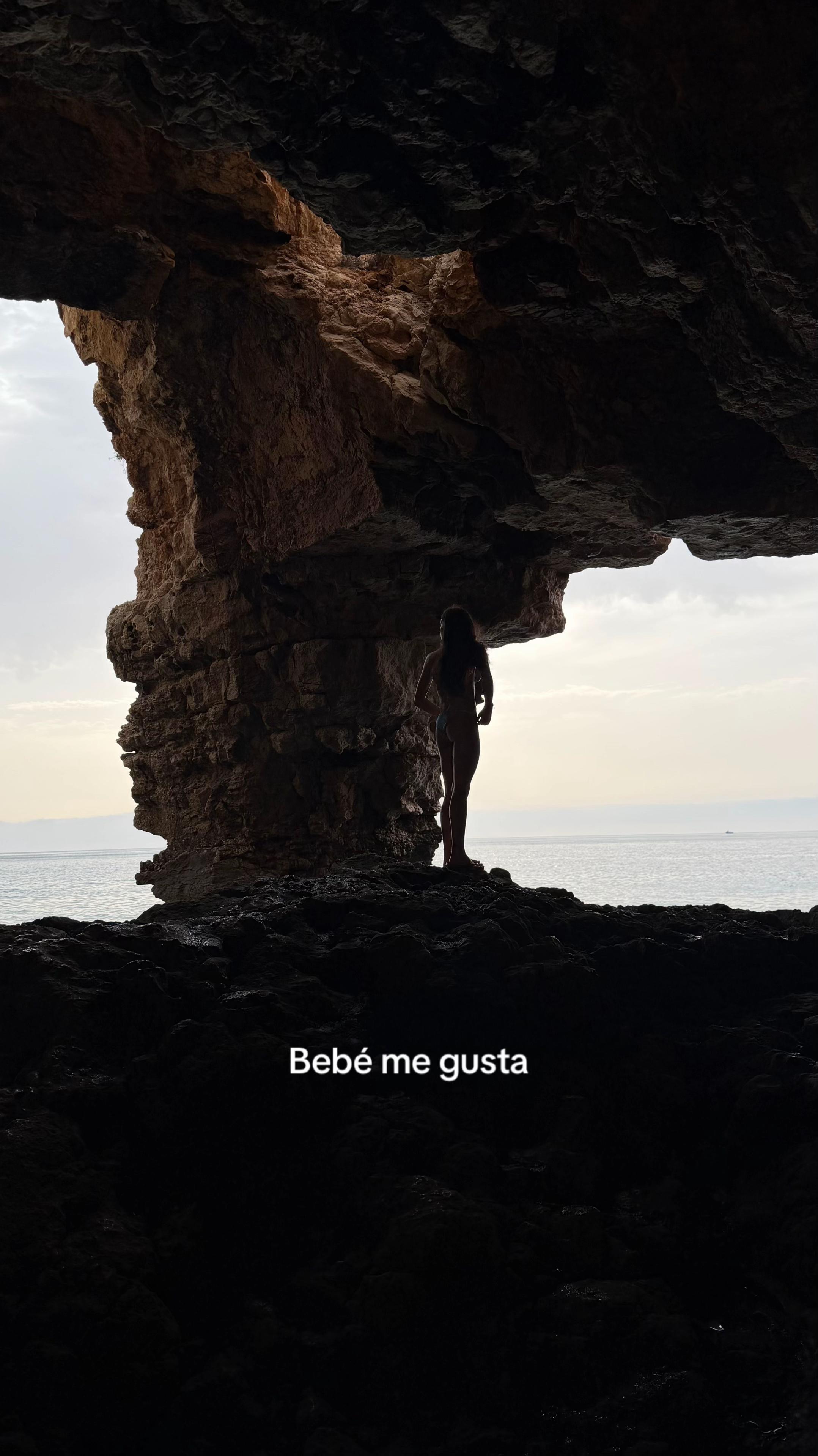 @Helena