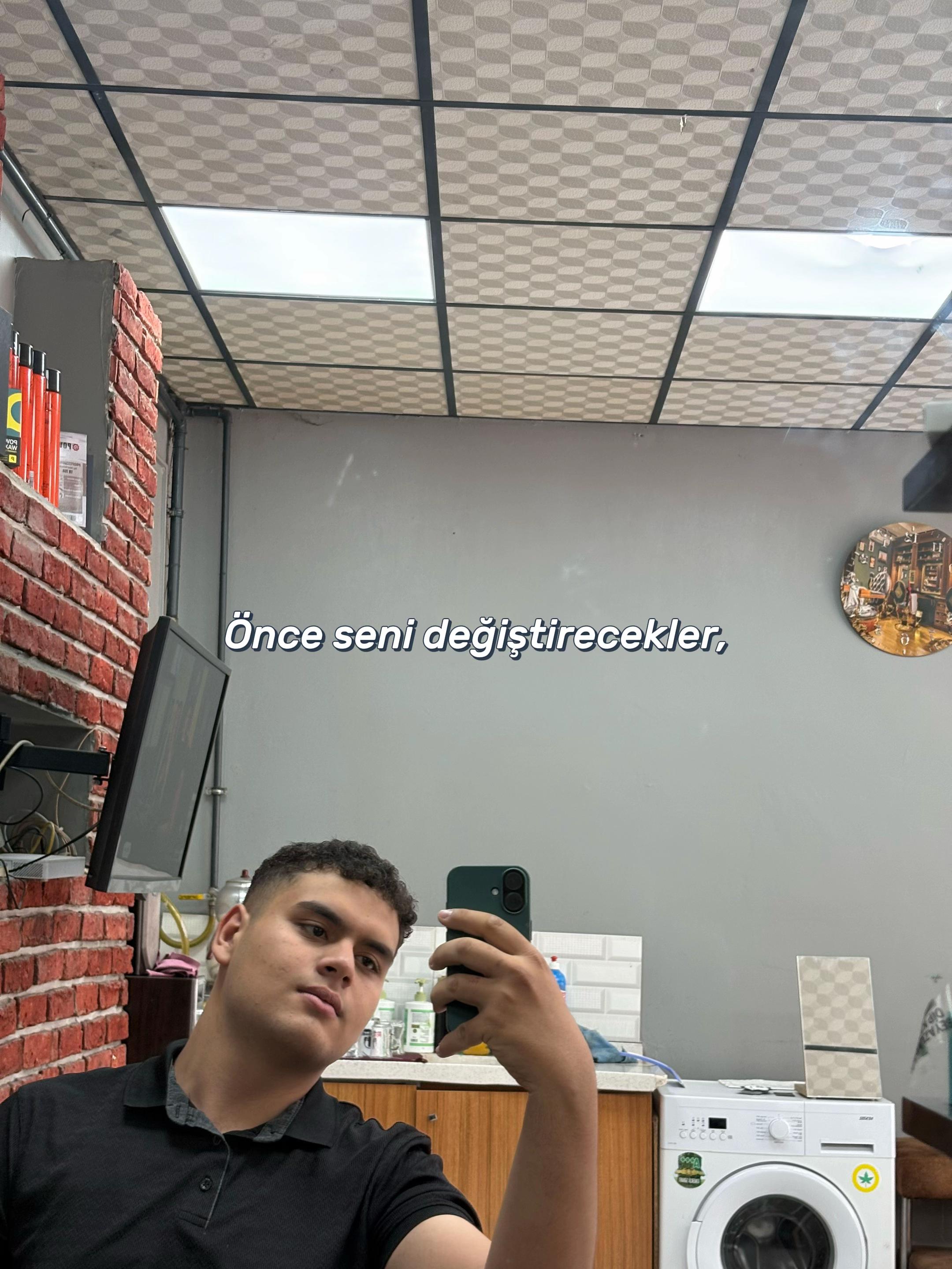 @HAKAN✨