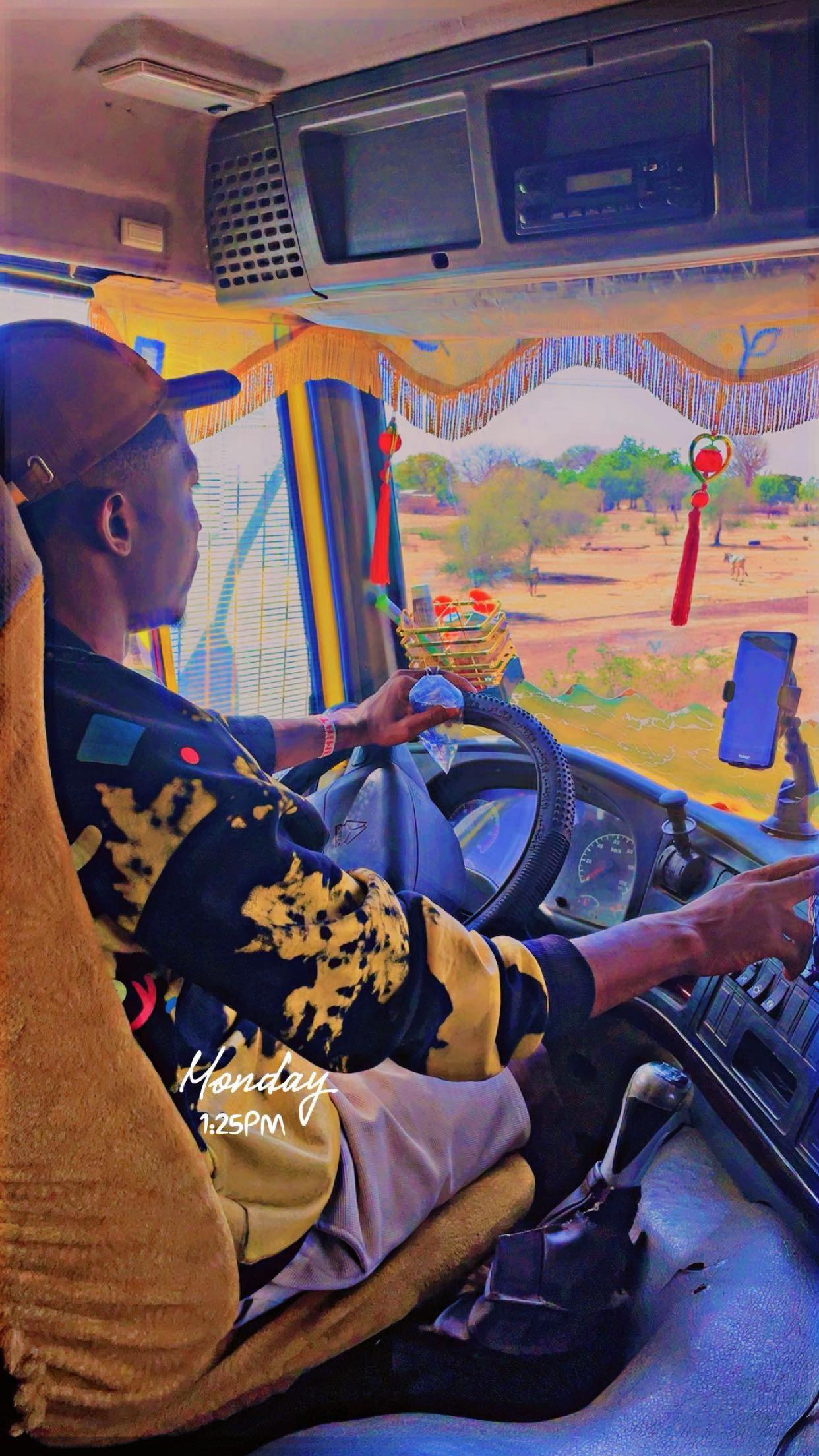 @Stefan 🇹🇬🇺🇸✌️💪🏻