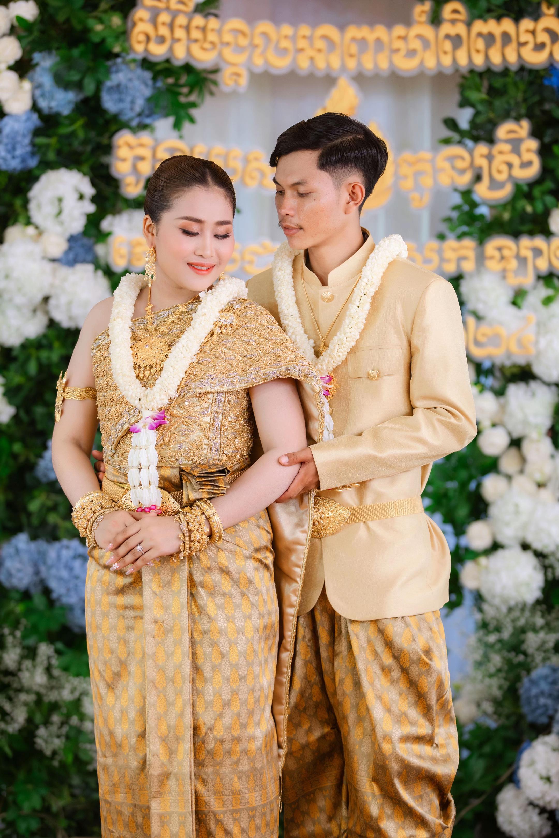 @Phet SocheA๐ผ