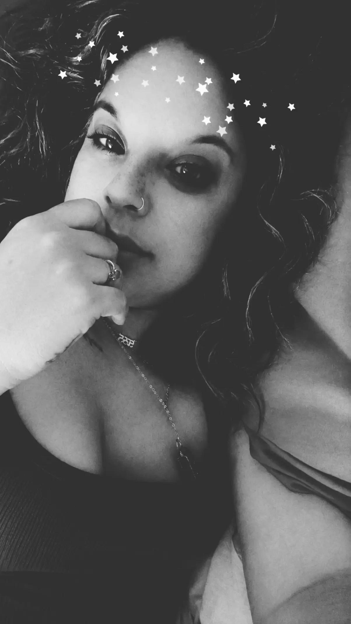 @Poetry is my passion🖤