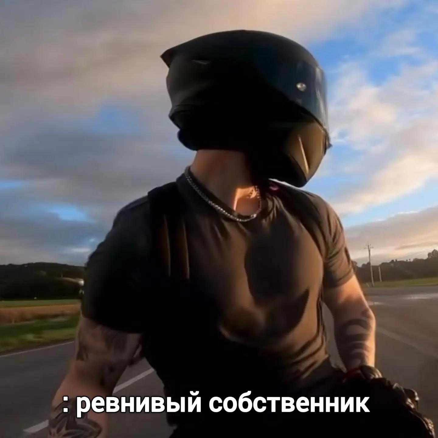 @тгк: Кира Минаевская