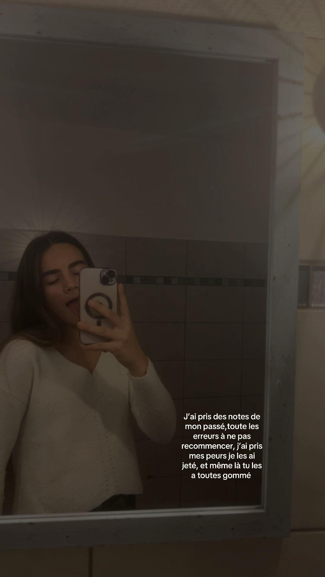 @𝓒𝓵𝓮𝓪 ✞︎