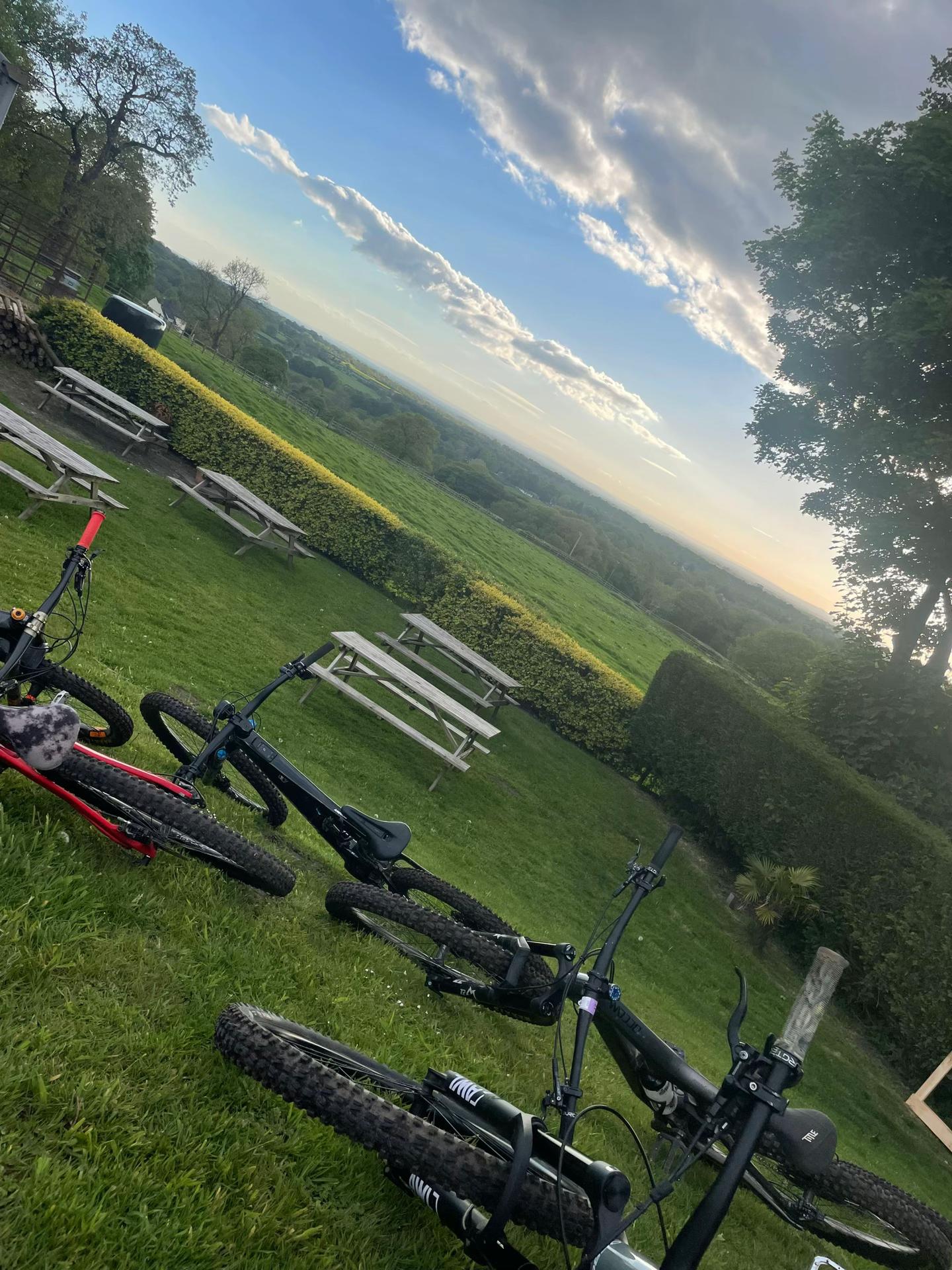 @Mtb.jo5h
