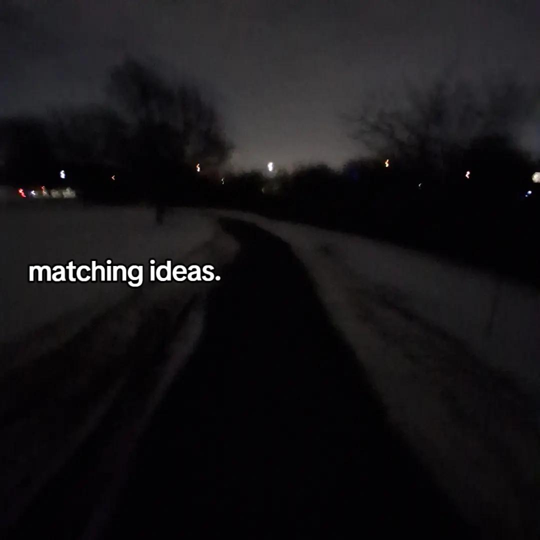 @??? 　  ️