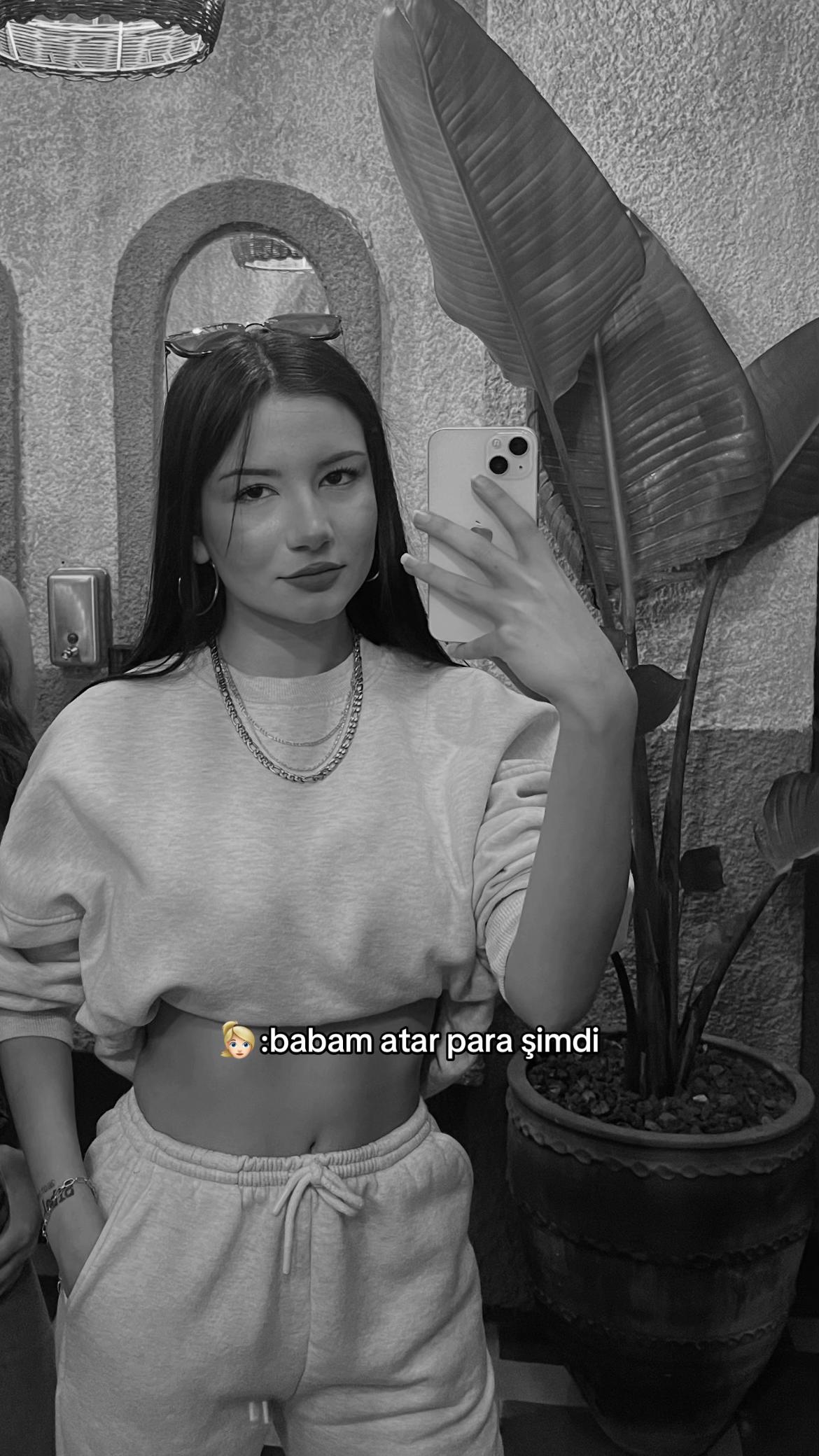 @๐๐๐๐